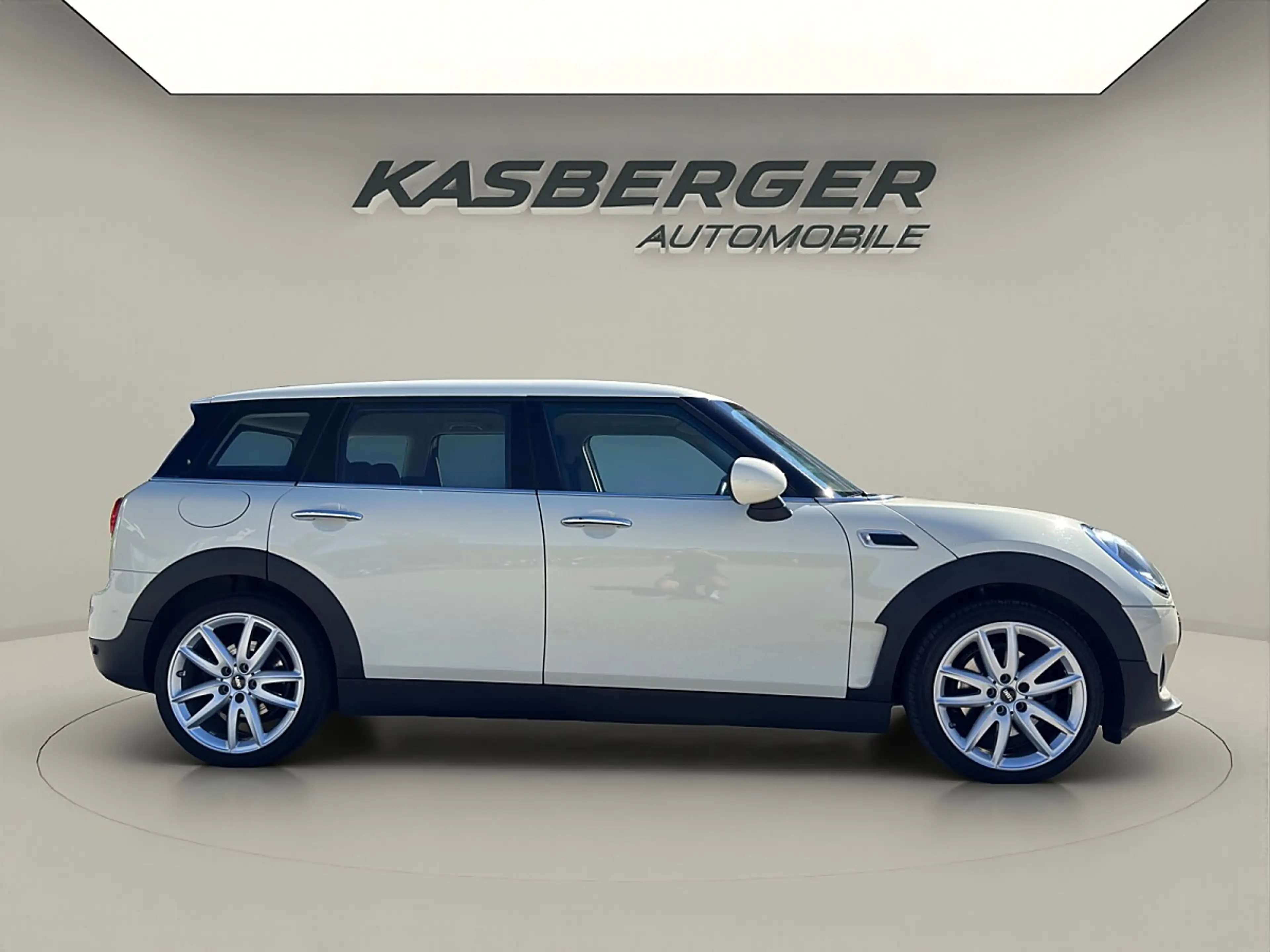 MINI Cooper D Clubman MINI Clubman Cooper D Aut. — photo 3