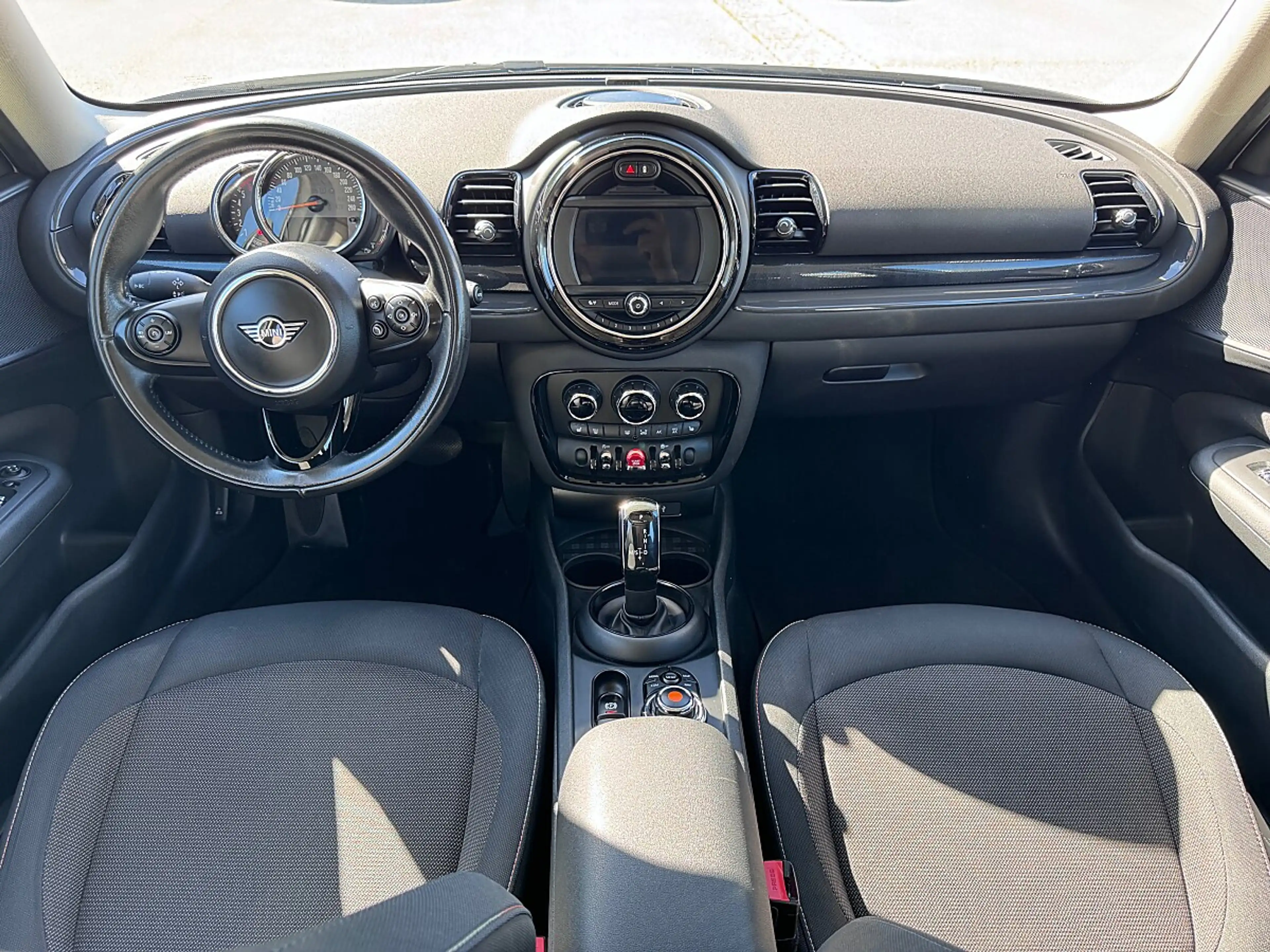 MINI Cooper D Clubman MINI Clubman Cooper D Aut. — photo 10