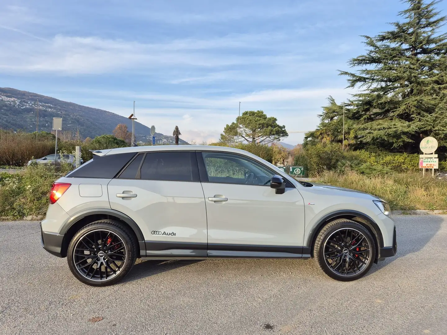 Audi Q2 Q2 I 2021 35 1.5 tfsi S line edition s-tronic Grigio - 2