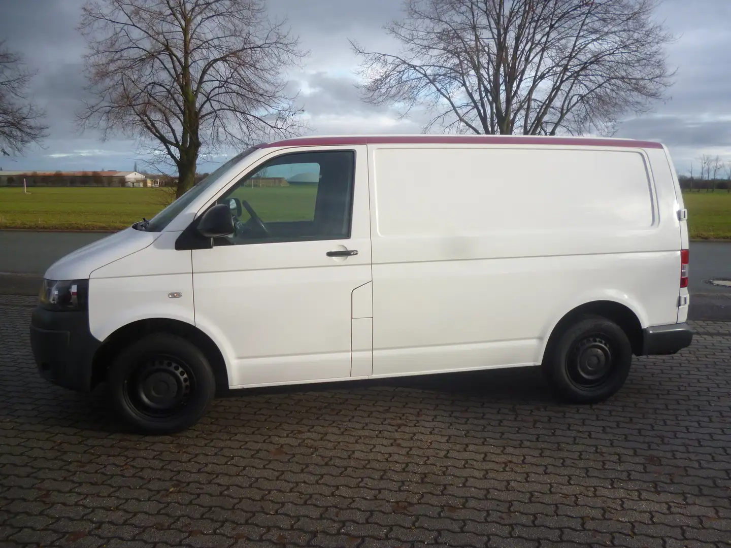 Volkswagen T5 Transporter Kasten-2.0 TDI Bianco - 2