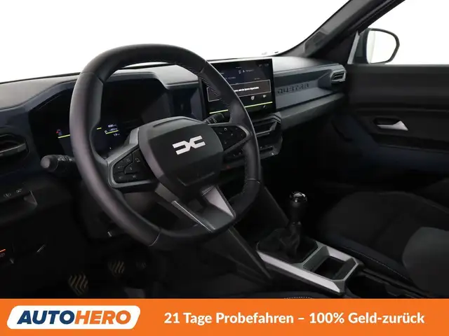 Renault Duster view 11
