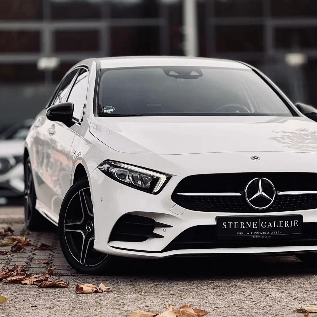 Mercedes-Benz A 250 A250 E/AMG-LINE/RÜCKFAHRK/AMBIENT/TEMPOM LED Weiß - 1