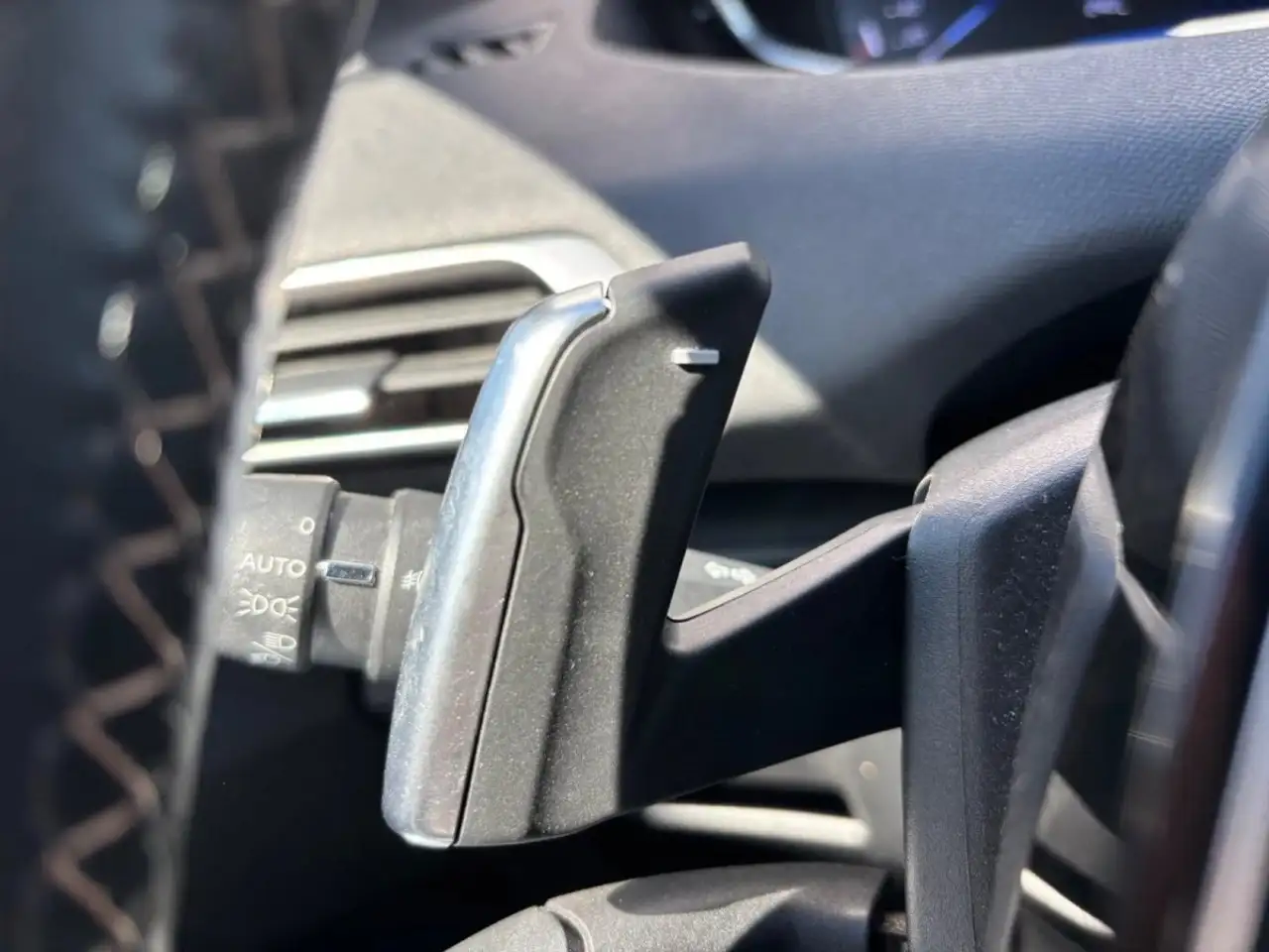 Peugeot 3008 3008 — photo 32