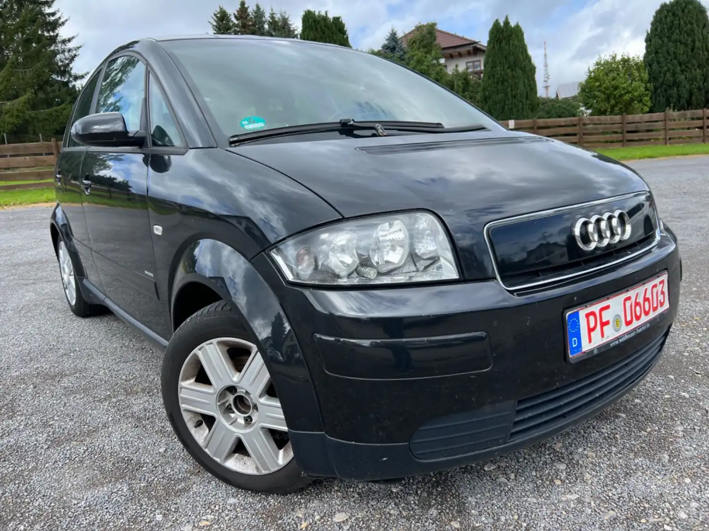 Audi A2 1.4 TÜV NEU 2.HAND 8 x REIFEN - KLIMA Schwarz - 2