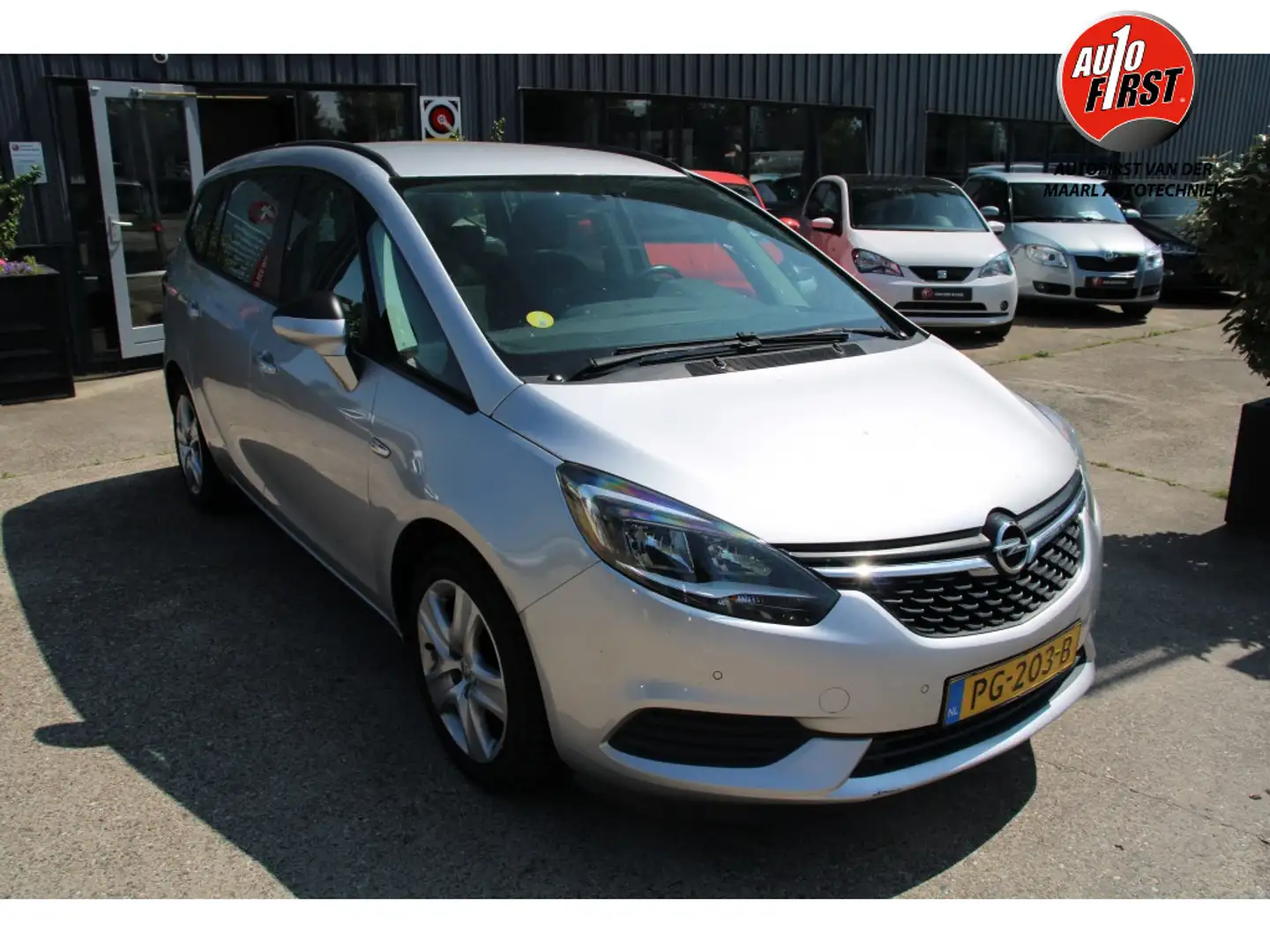 Opel Zafira LET OP MOTOR DEFECT 1.6 CDTI On. Ed. 7p. Grigio - 1