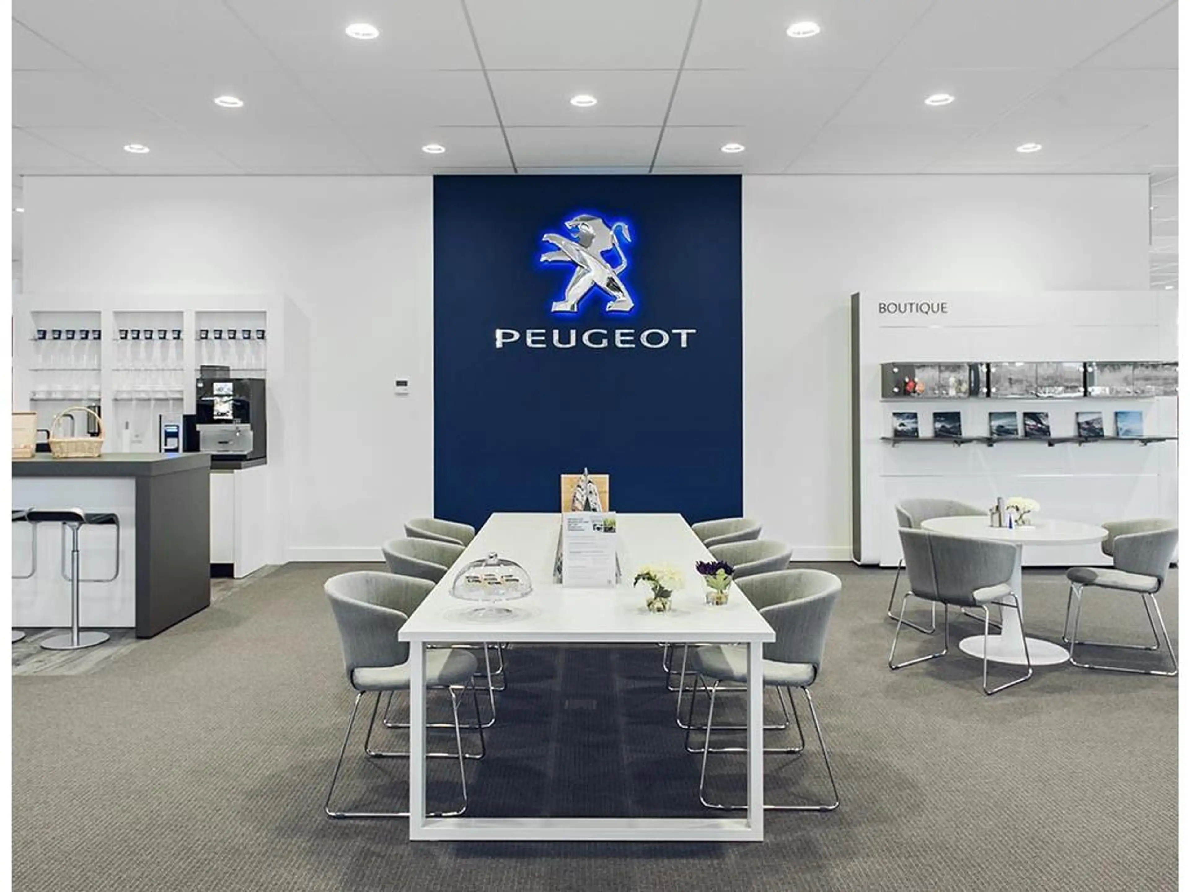 Peugeot 208 1.2 PureTech GT Pack — photo 5