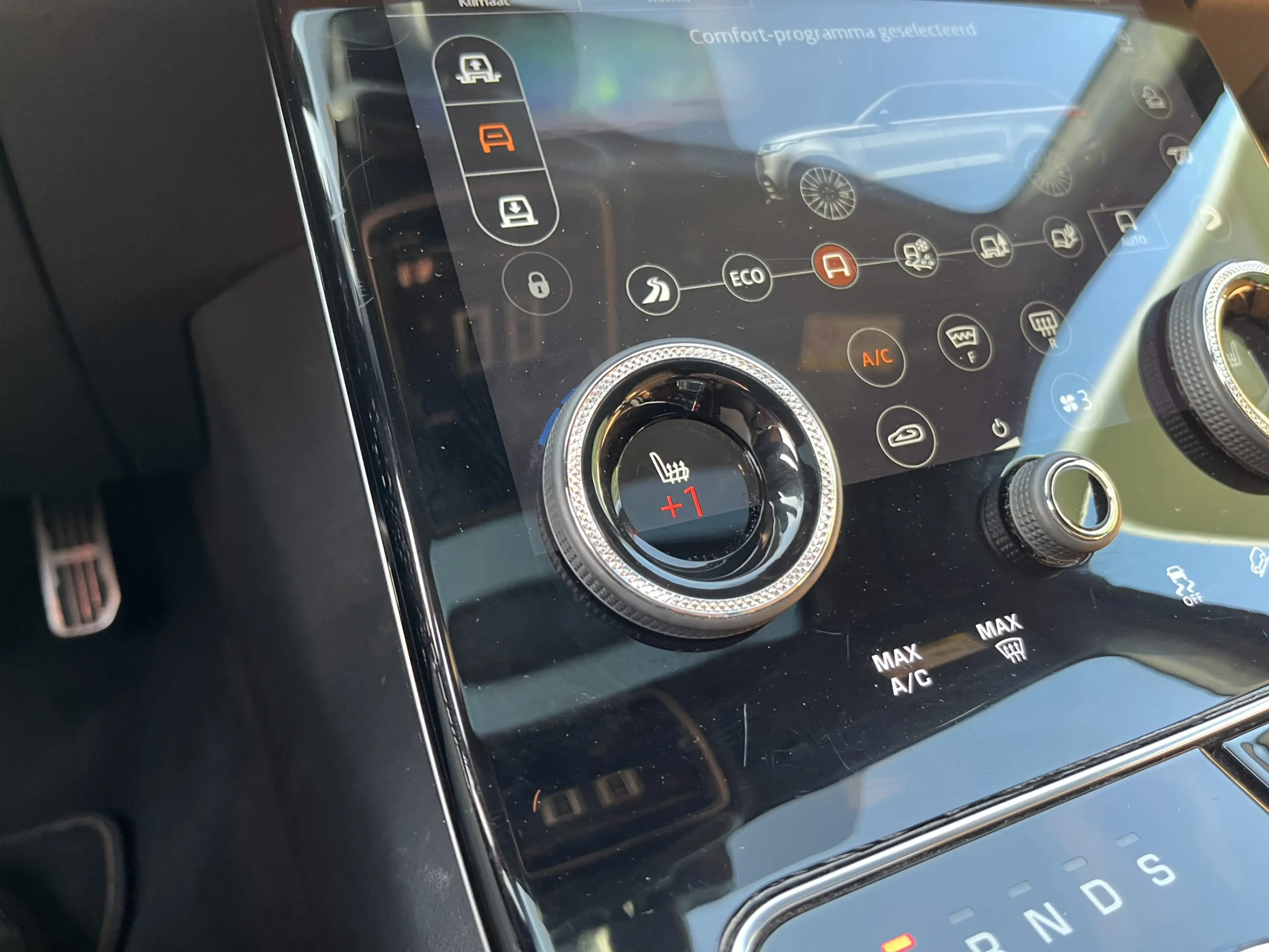 Land Rover Range Rover Velar 5.0 V8 SV Autobiography SVO Dynamic Edition 551PK — photo 28
