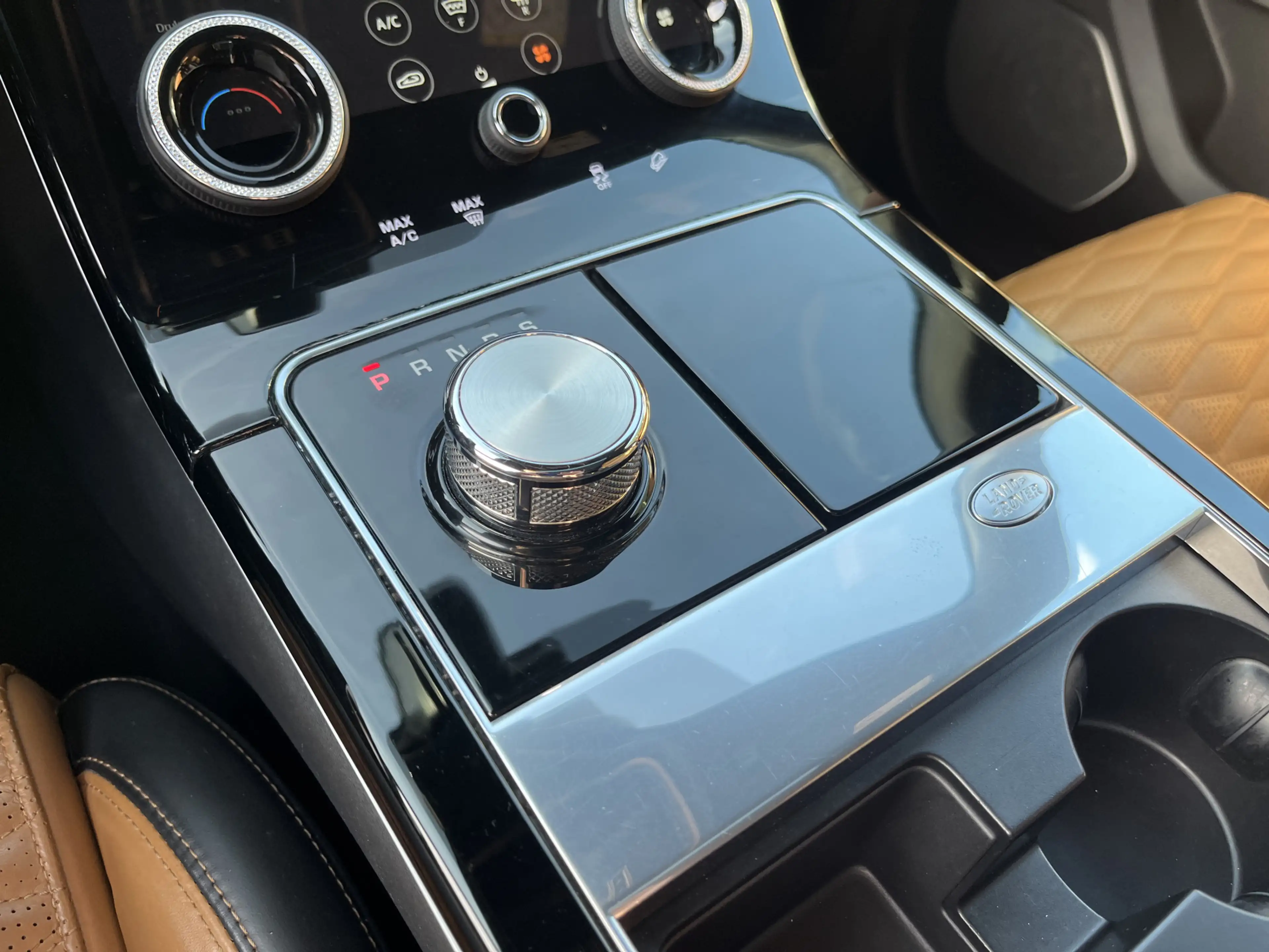 Land Rover Range Rover Velar 5.0 V8 SV Autobiography SVO Dynamic Edition 551PK — photo 24