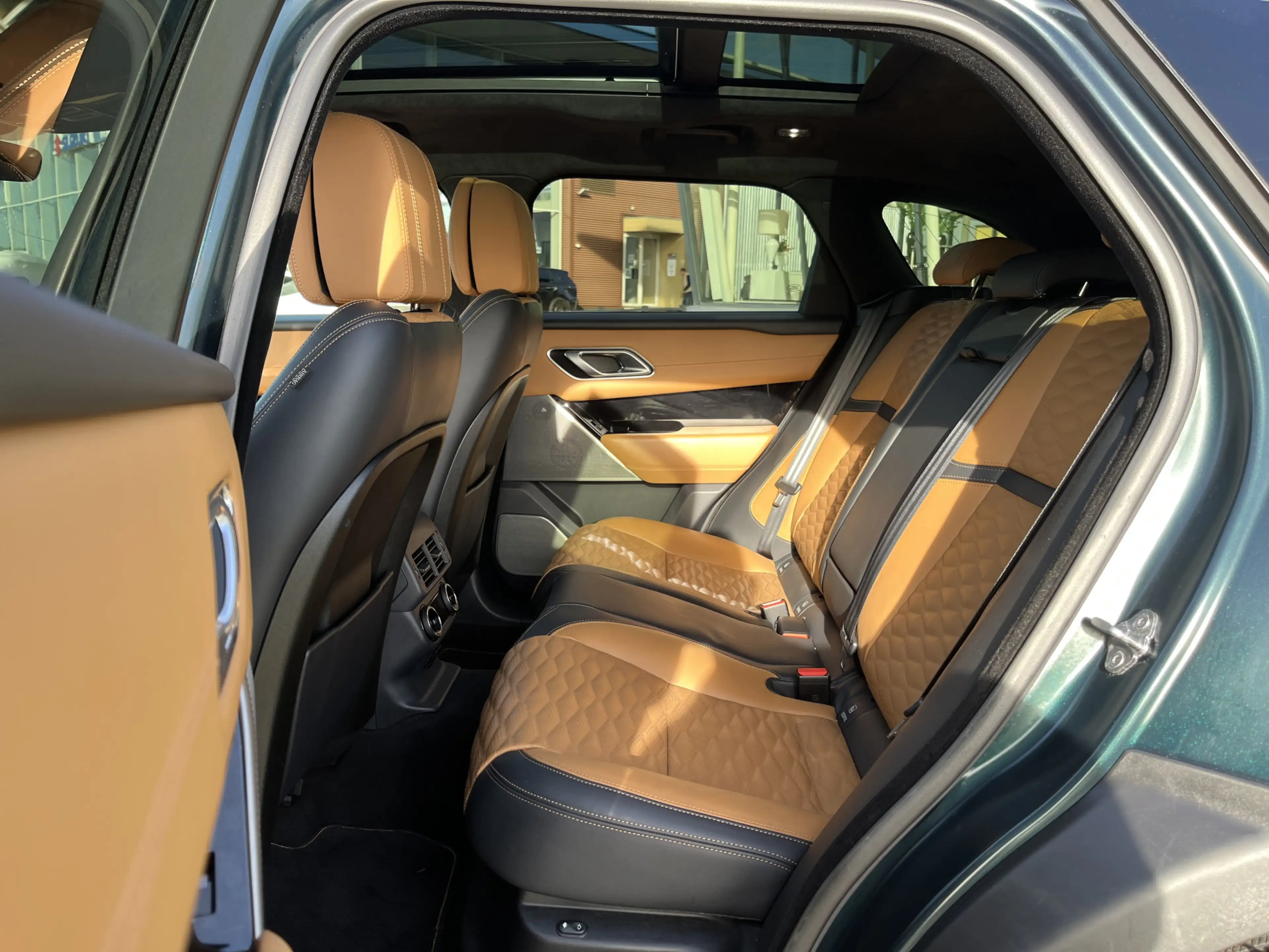 Land Rover Range Rover Velar 5.0 V8 SV Autobiography SVO Dynamic Edition 551PK — photo 14