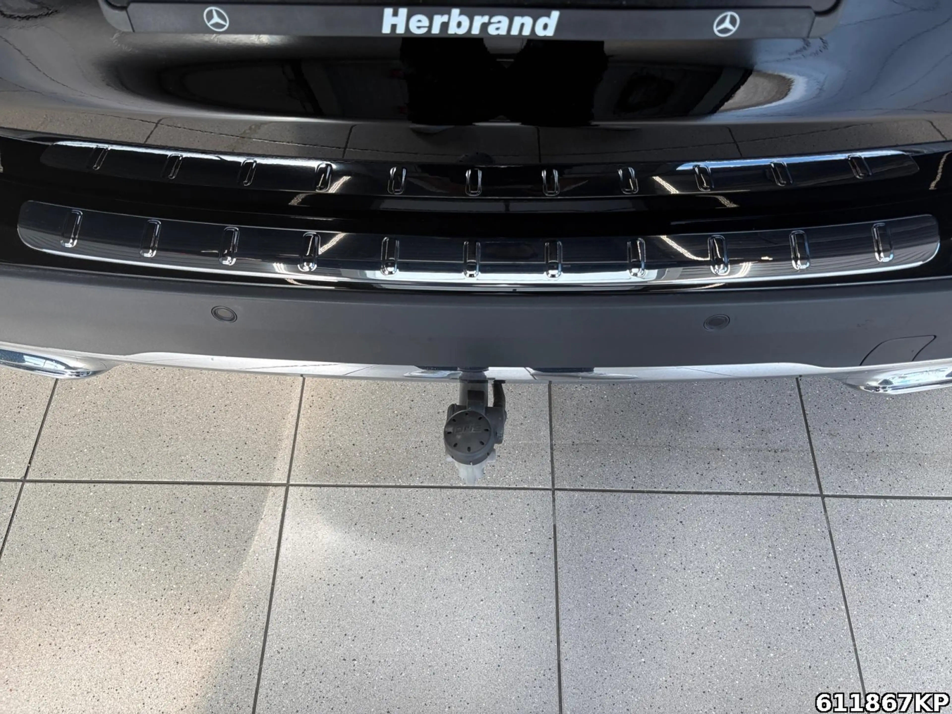 Mercedes-Benz GLA 200 Progressive AHK Advanced DAB Kamera — photo 15