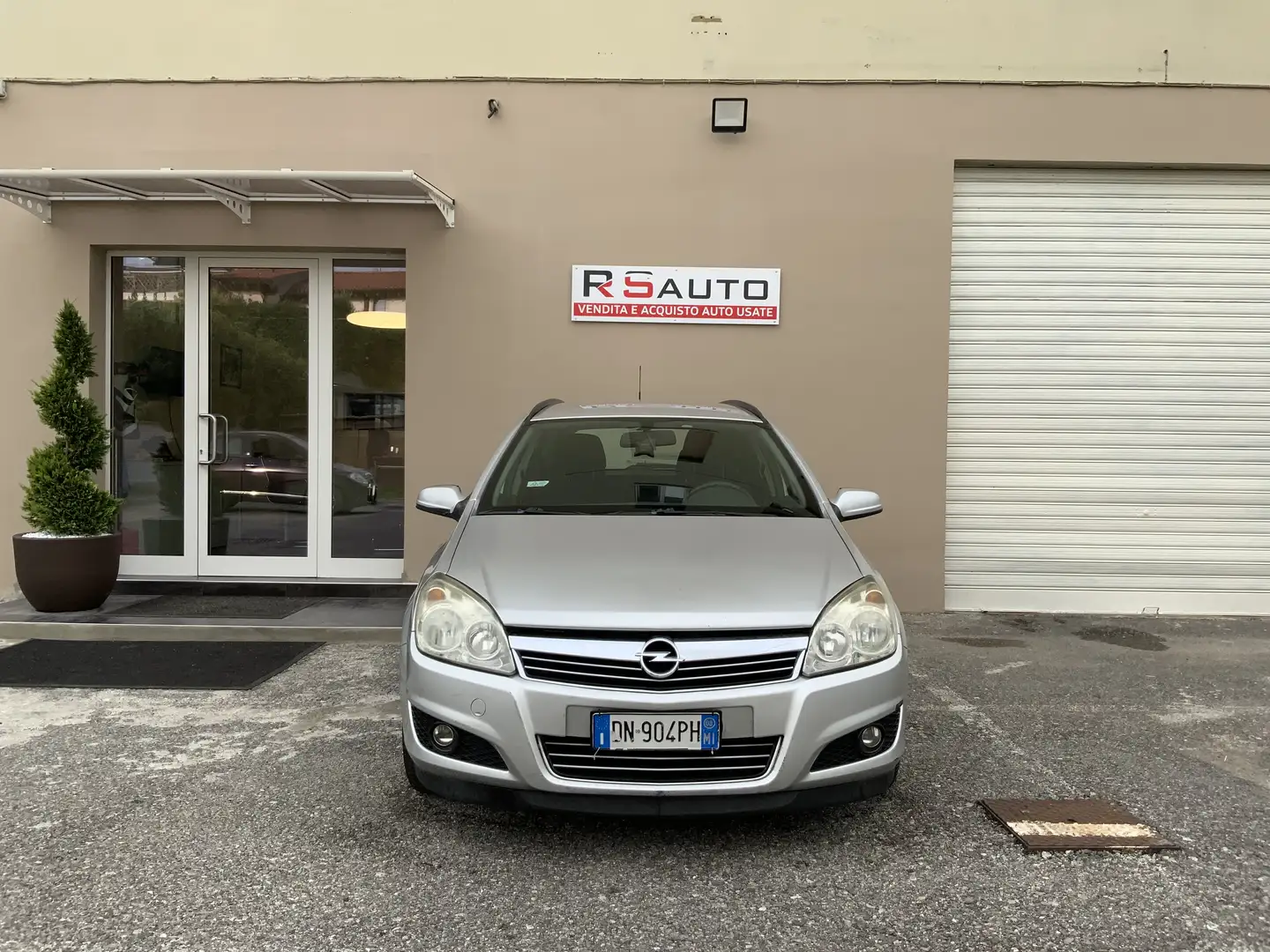Opel Astra SW 1.4 twinport Enjoy esp FL Argento - 1
