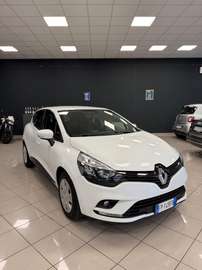 Clio IV 2017 1.2 16v Life 75cv