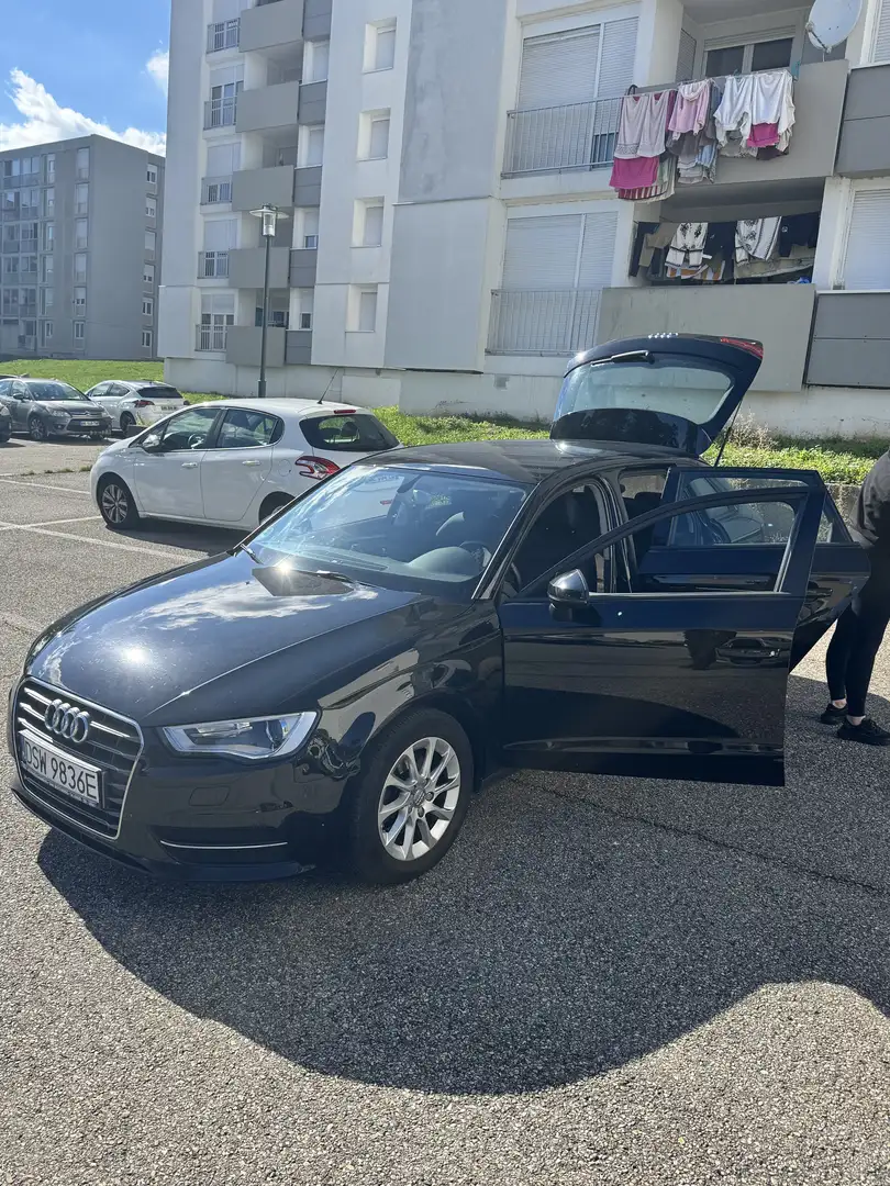 Audi A3 1.4 TFSI Sportback S tronic Ambiente - 2