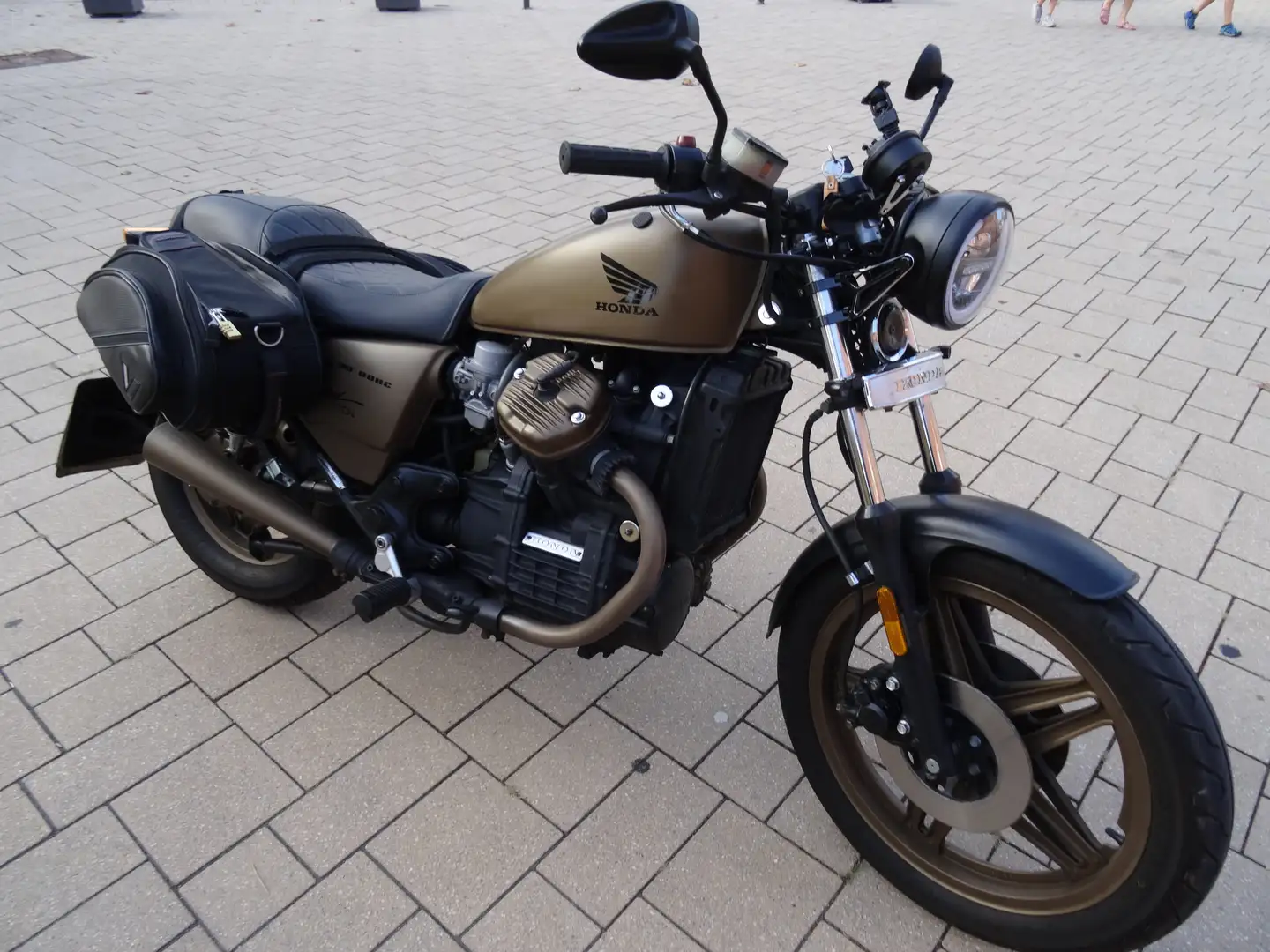 Honda CX 500 Einzelstück Bronzo - 2