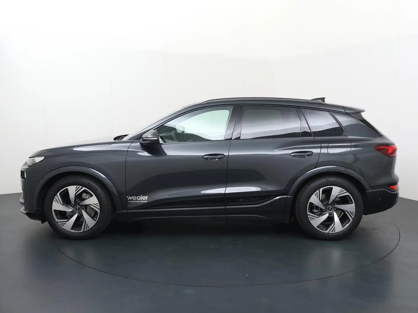Audi Q6 e-tron S edition e-tron performance Grijs - 2