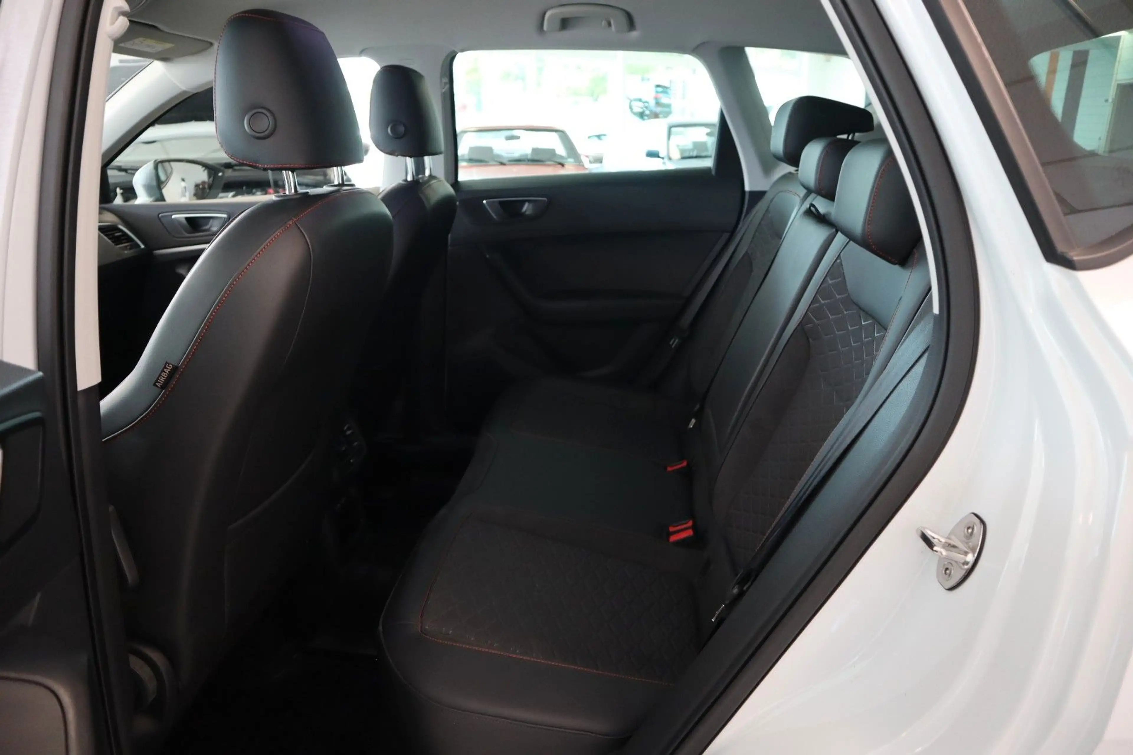 SEAT Ateca FR/DAB/LED/DSG/NAVI/FULL LINK — photo 12