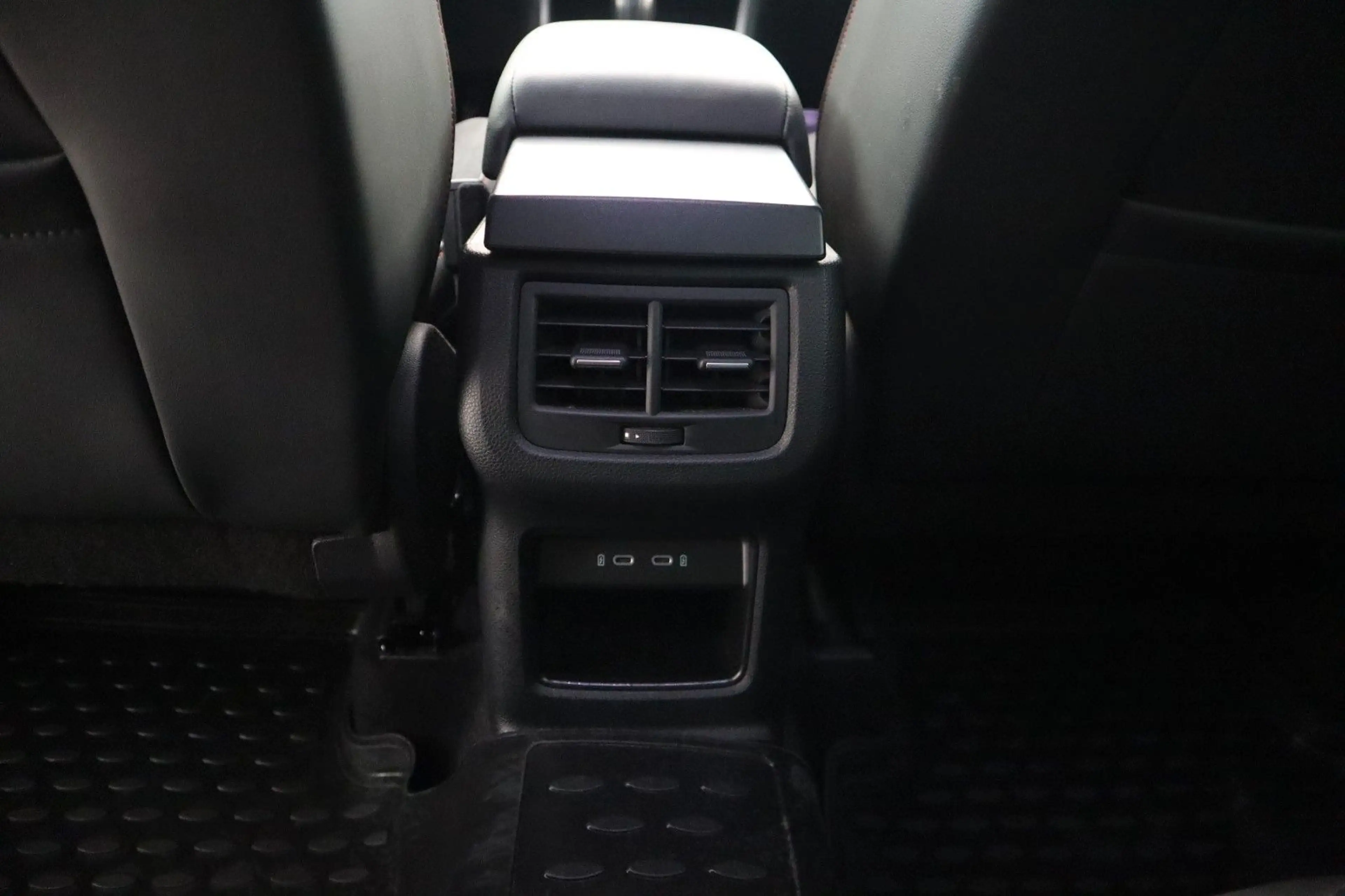SEAT Ateca FR/DAB/LED/DSG/NAVI/FULL LINK — photo 14