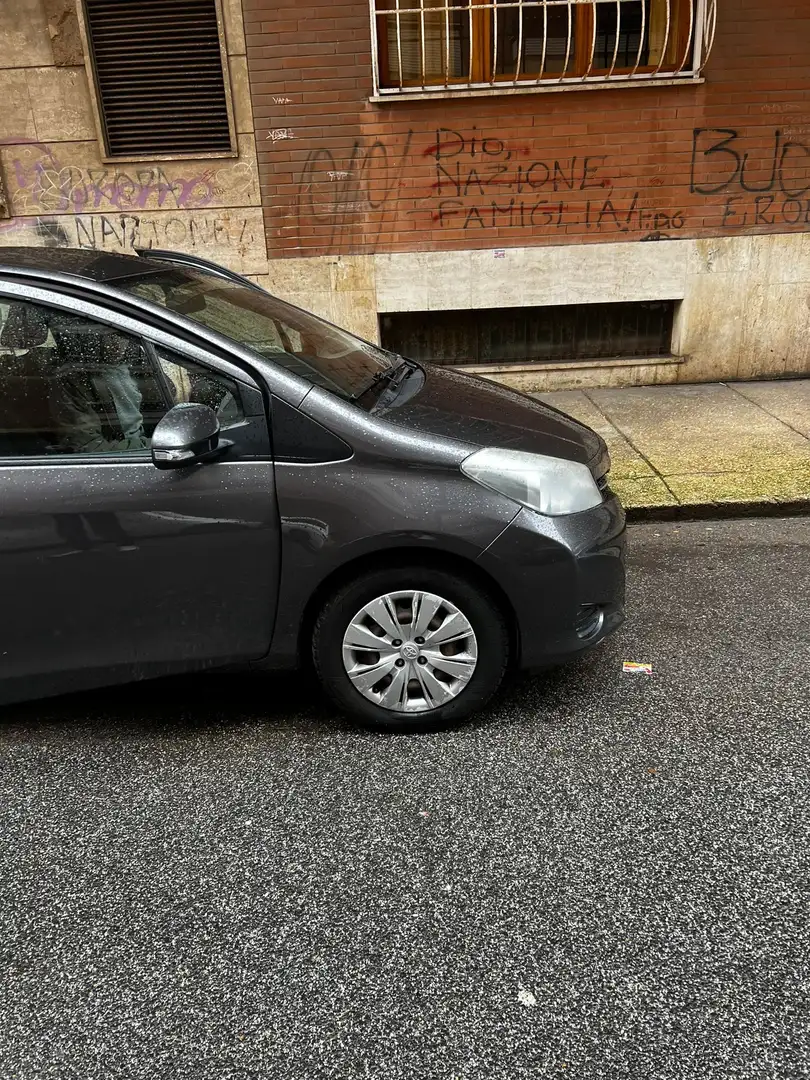 Toyota Yaris 5p 1.0 - 2