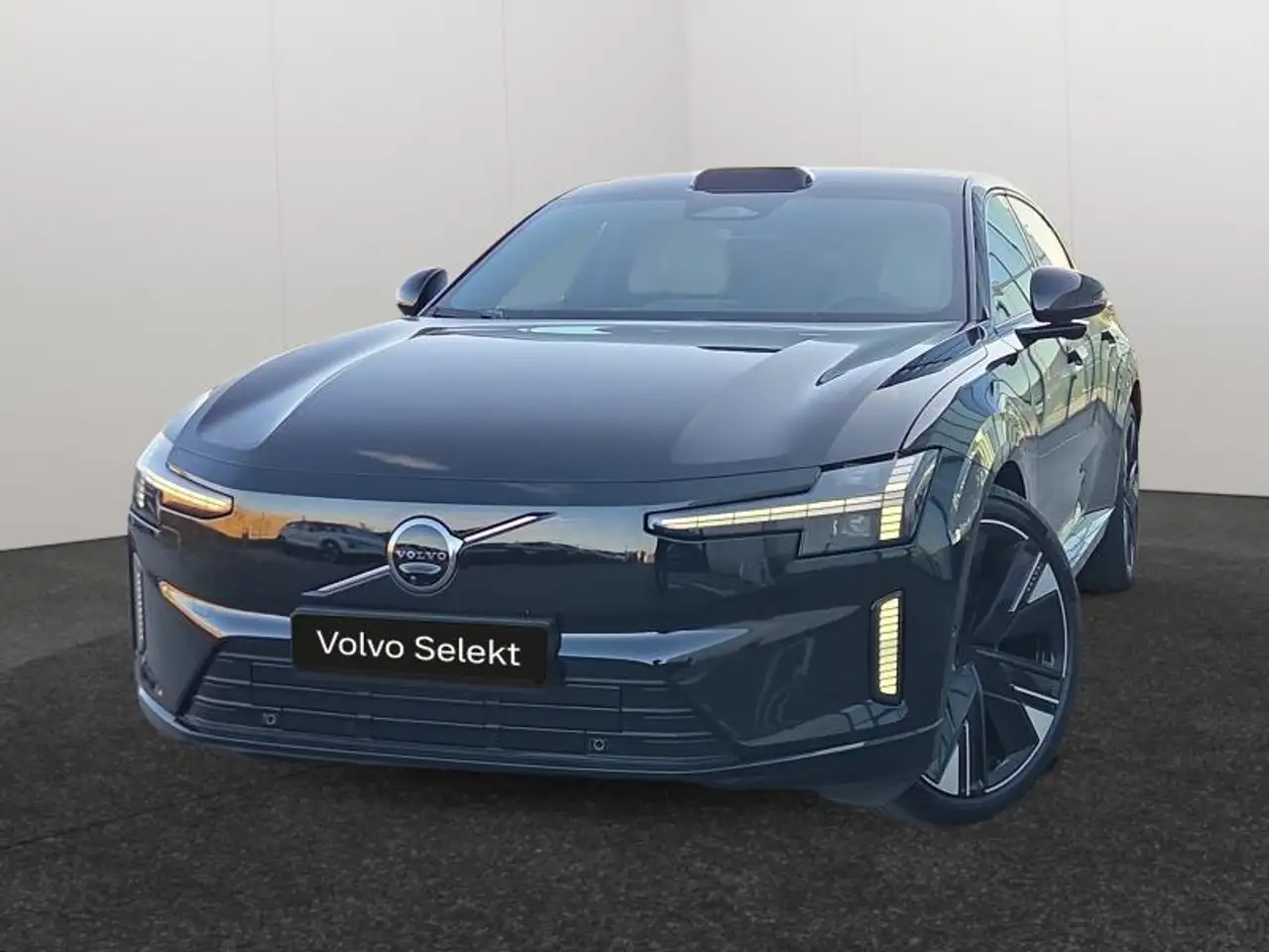 Volvo ES90