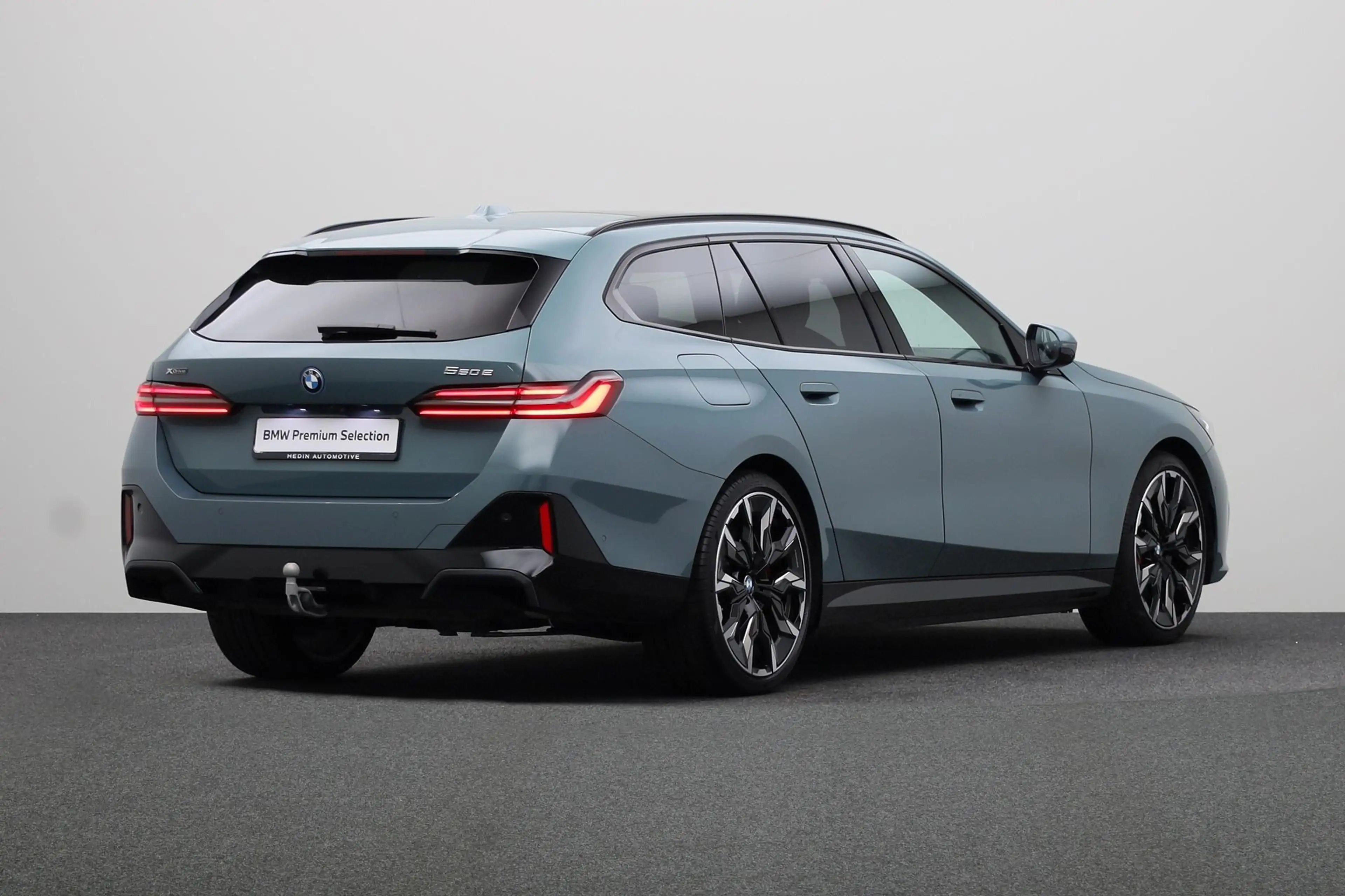 BMW 550 5-serie Touring 550e xDrive | M Sportpakket Pro | — photo 2
