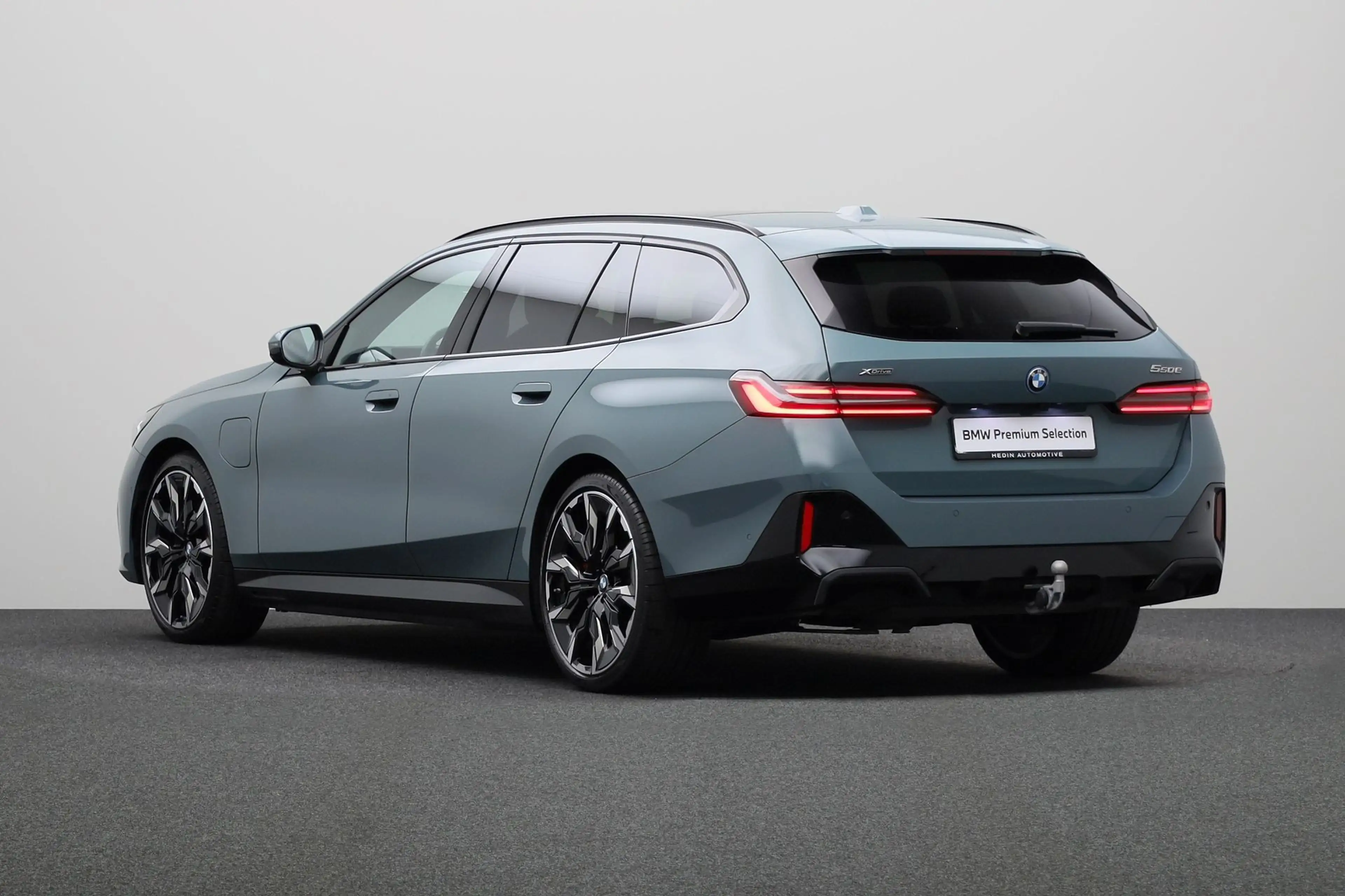 BMW 550 5-serie Touring 550e xDrive | M Sportpakket Pro | — photo 13