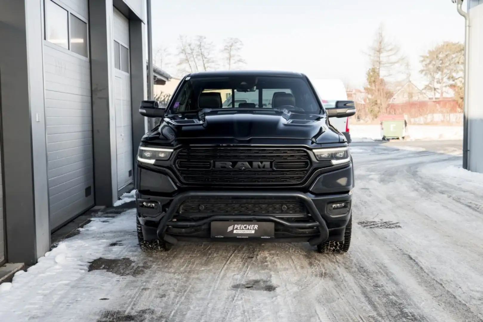 RAM 1500 Ram 1500 Limited Night Crew Cab 6'4''-Bed 4x4 Schwarz - 2