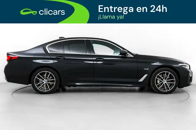 BMW 5 Series view 7