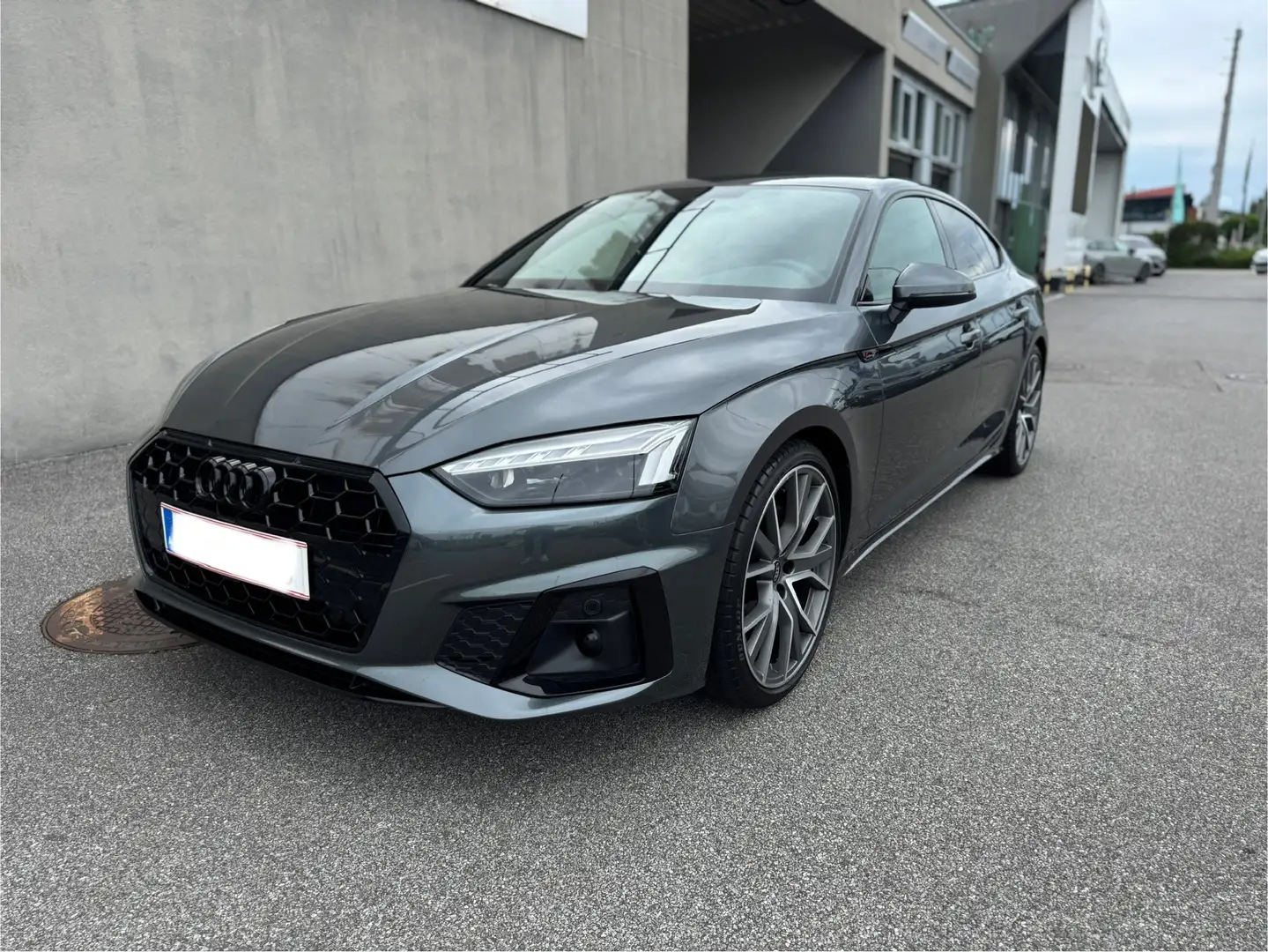 Audi A5 SB 40 TDI admired S-tronic Grau - 1