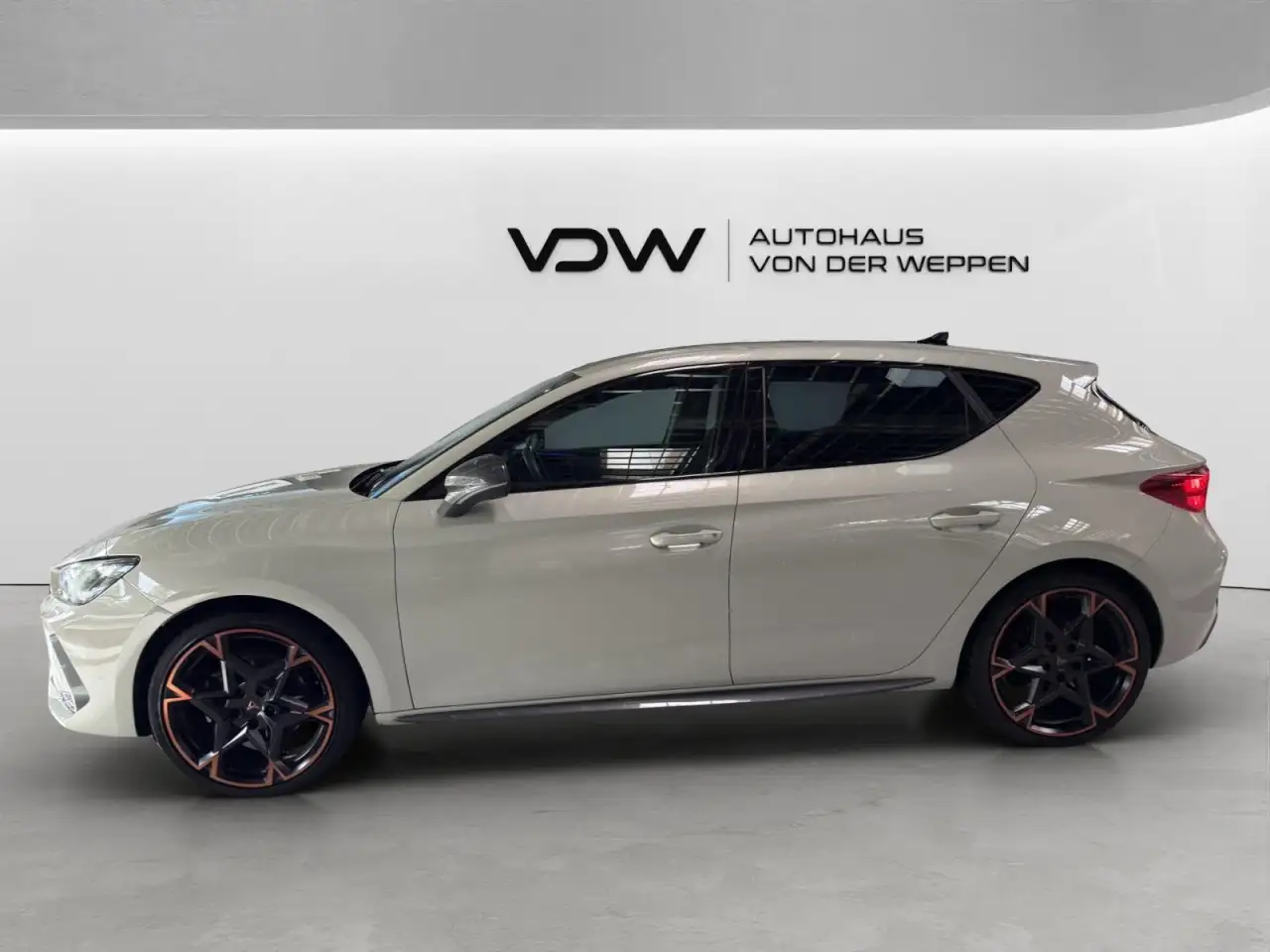 Cupra Leon 1.5 eTSI Matrix-LED, Sennheiser, Kessy Klima, миниатюра 3