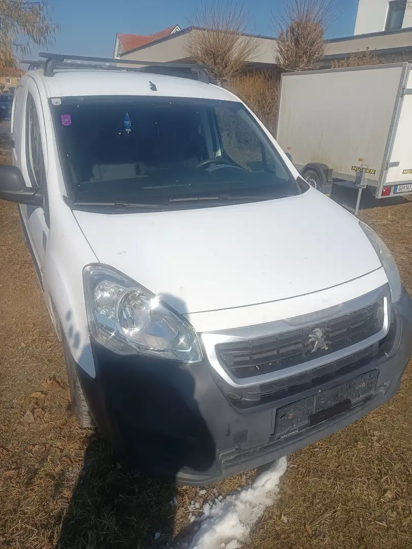 Peugeot Partner Partner Tepee Active 1,6 BlueHDI 75 Active White - 2