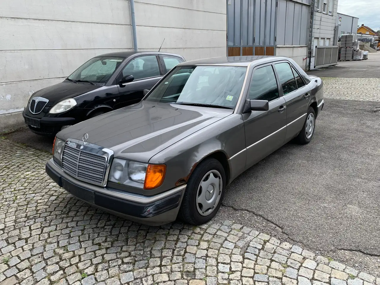 Mercedes-Benz E 300 D E -Klasse Lim. (BM 124) 300 D,1.Hand, foto 3