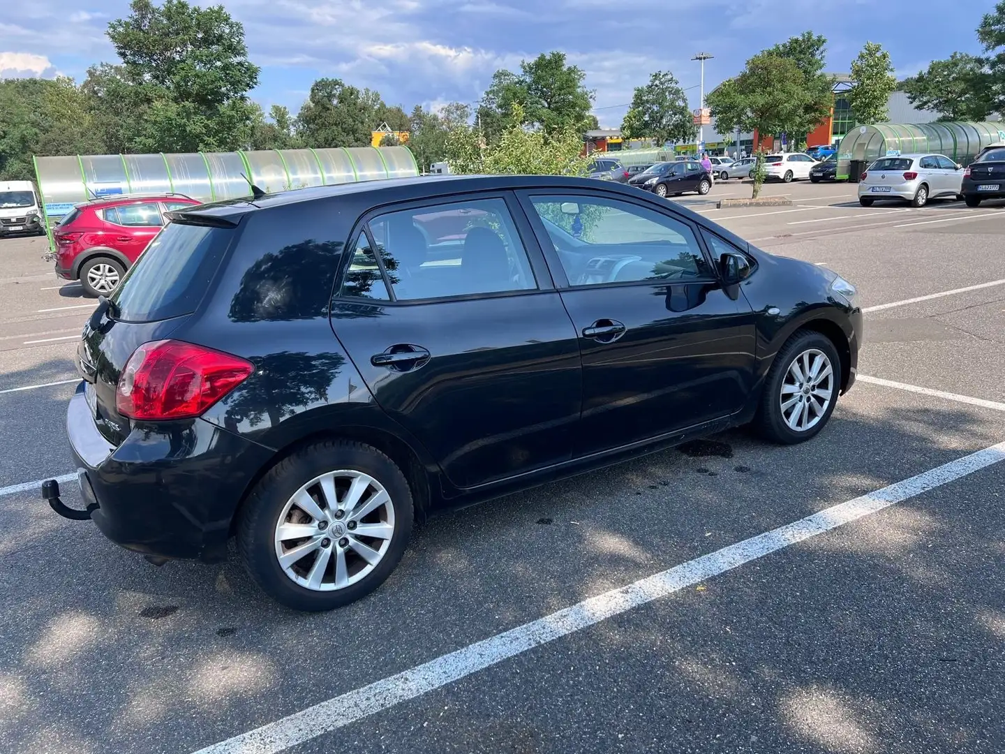 Toyota Auris Auris 1.6 VVT-i Executive Negru - 1