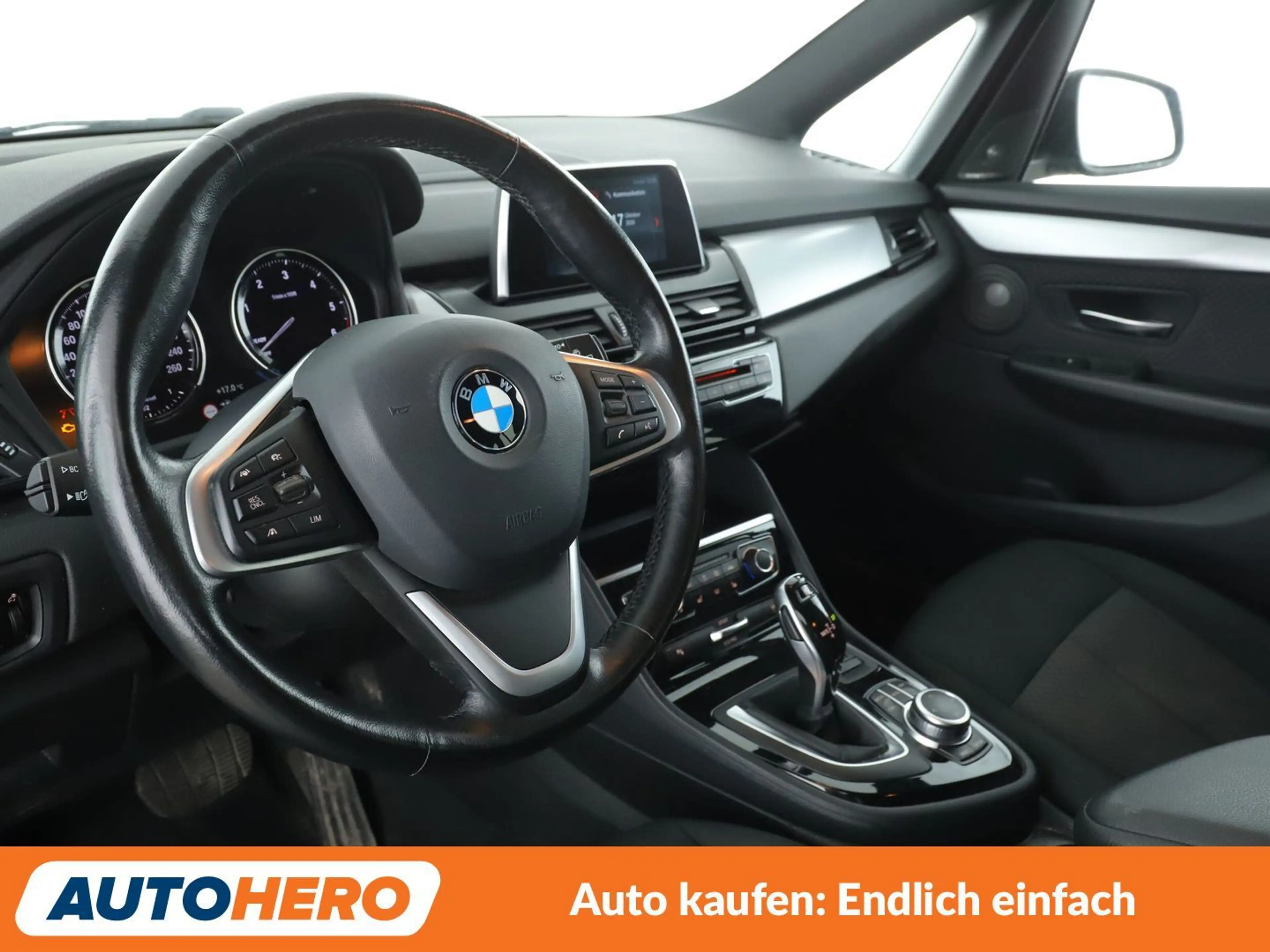 BMW 220 220d Gran Tourer — photo 11