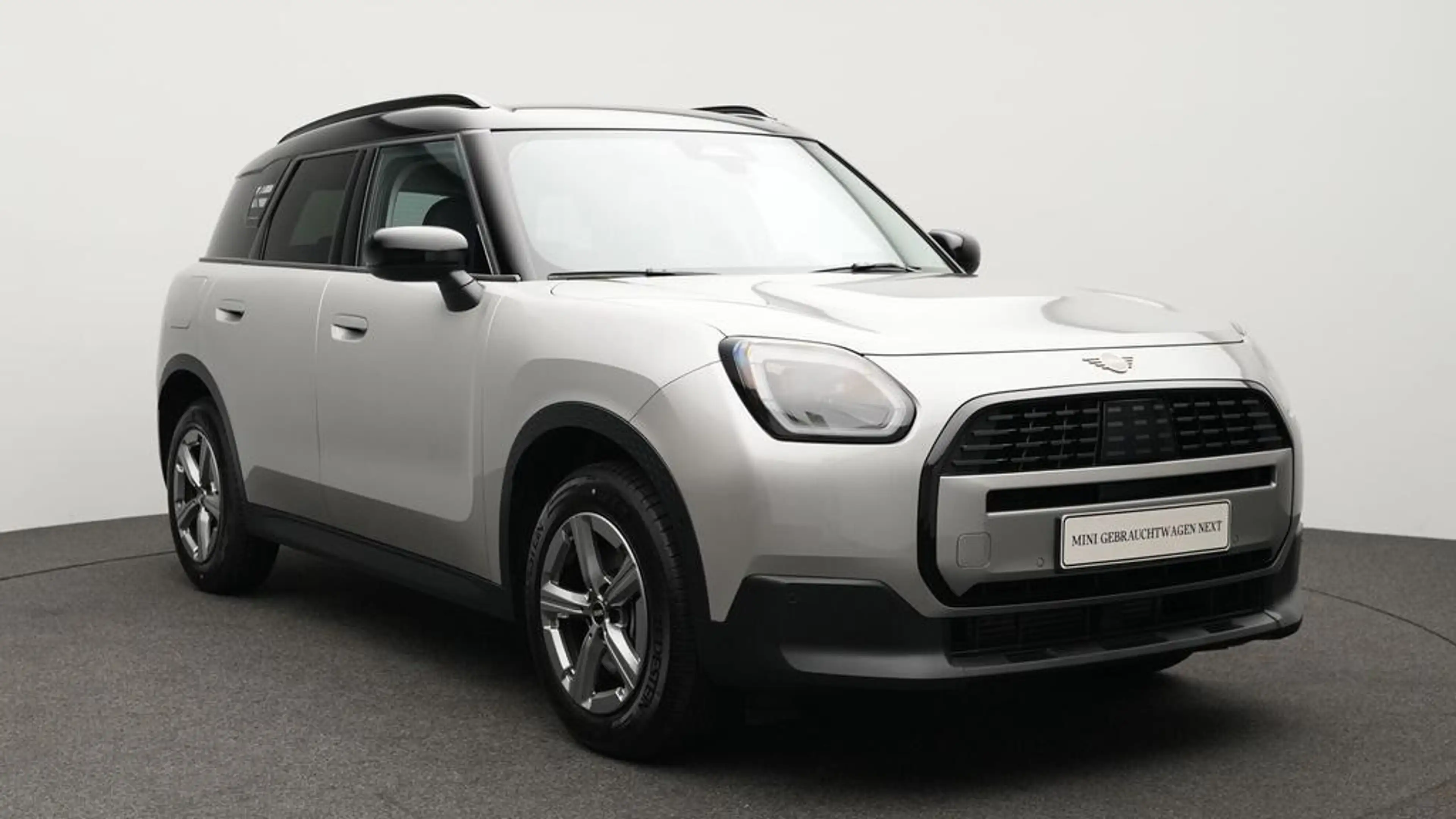 MINI Countryman C Classic Trim — photo 14