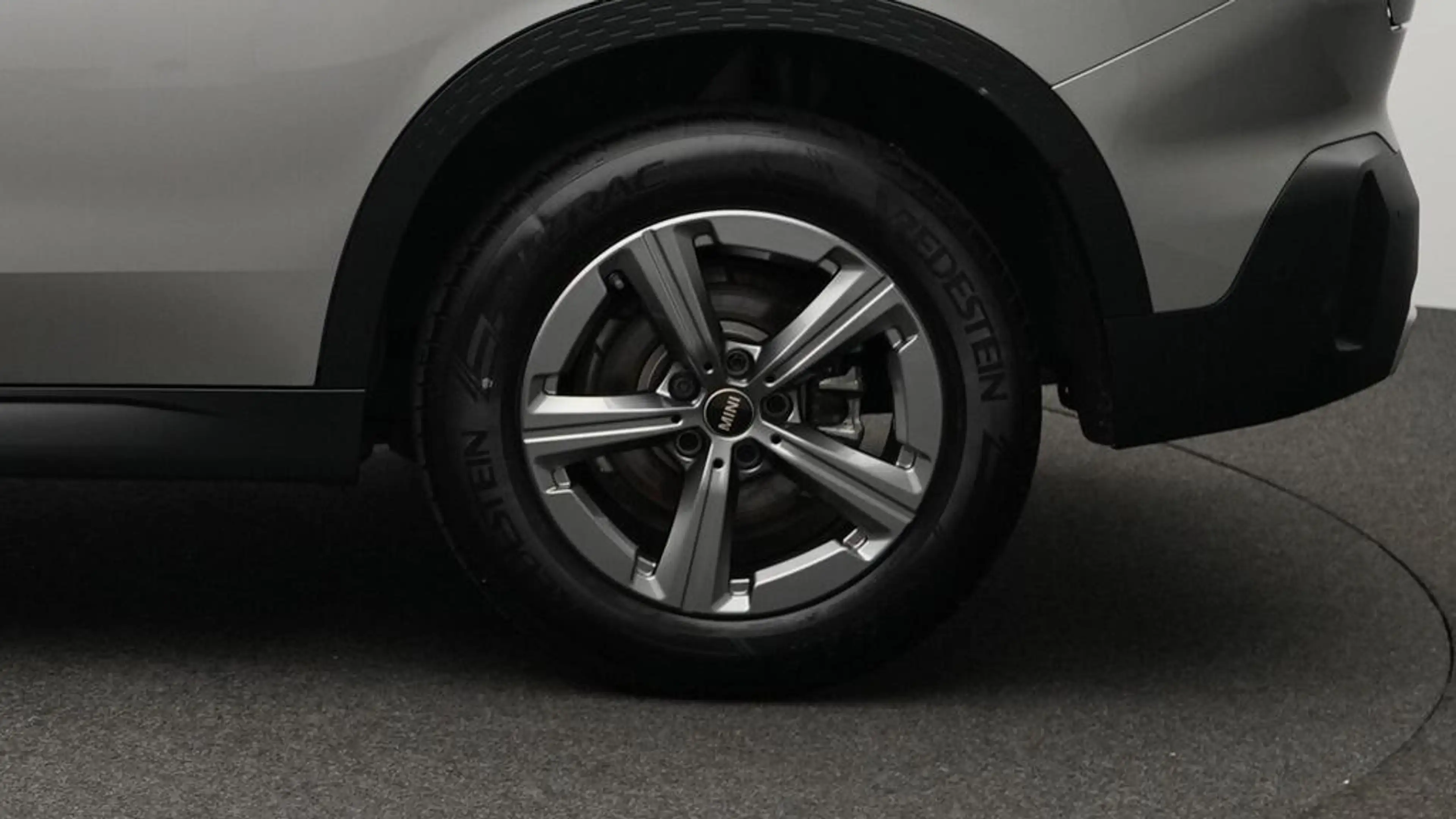 MINI Countryman C Classic Trim — photo 12