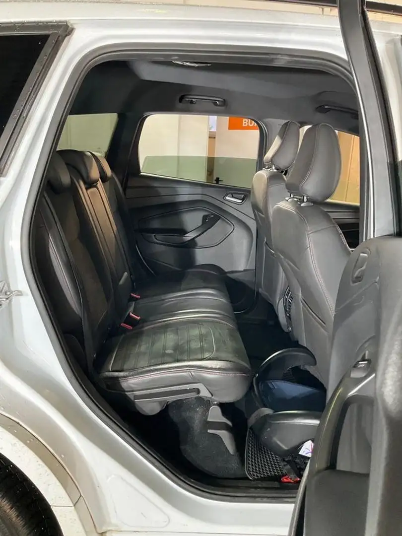 Ford Kuga Kuga 2,0 TDCi ST-Line Powershift Aut. AWD ST-Line Weiß - 1