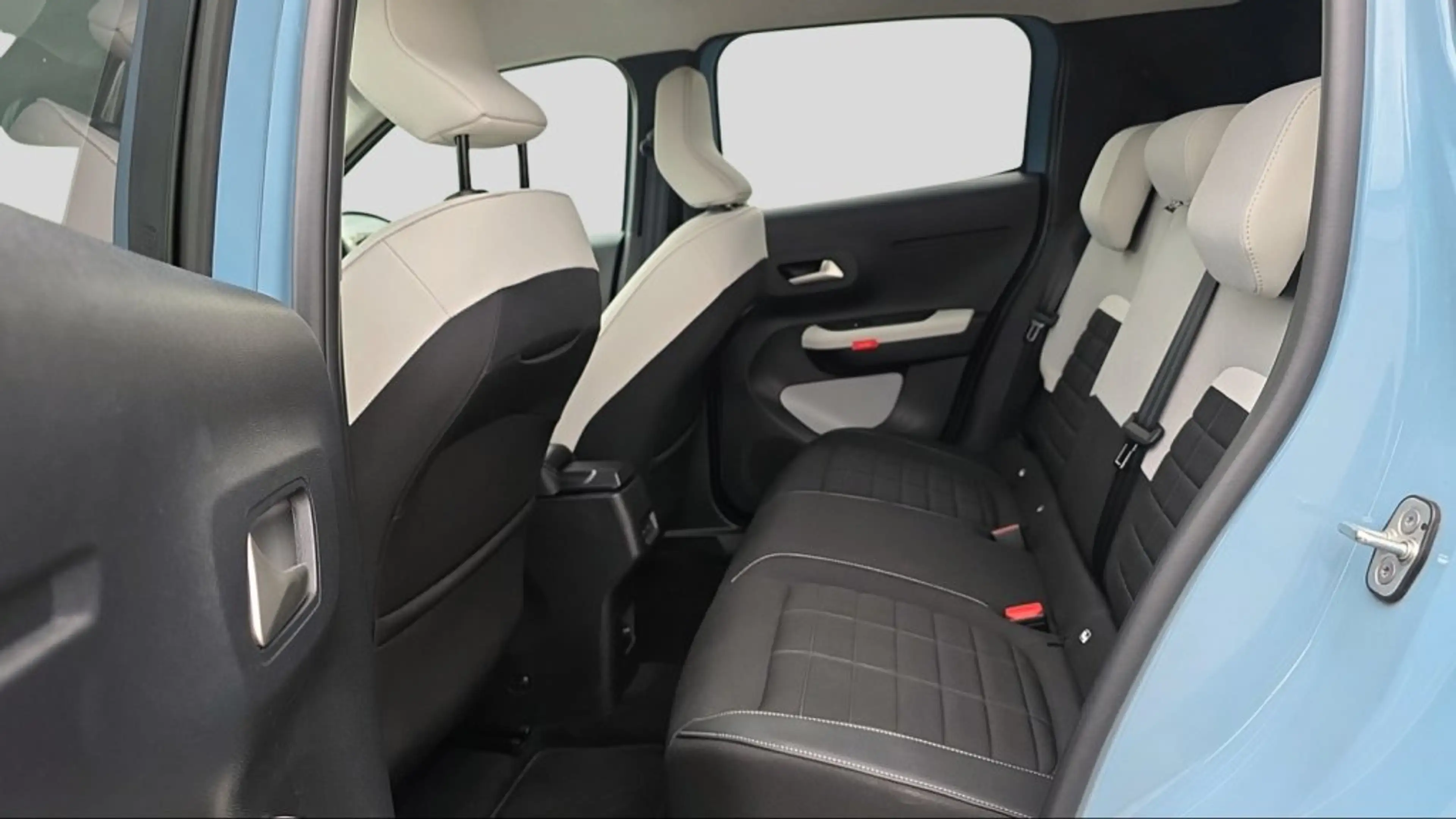 Citroen C3 e-C3 113 Standard Range 44kWh Max — photo 10