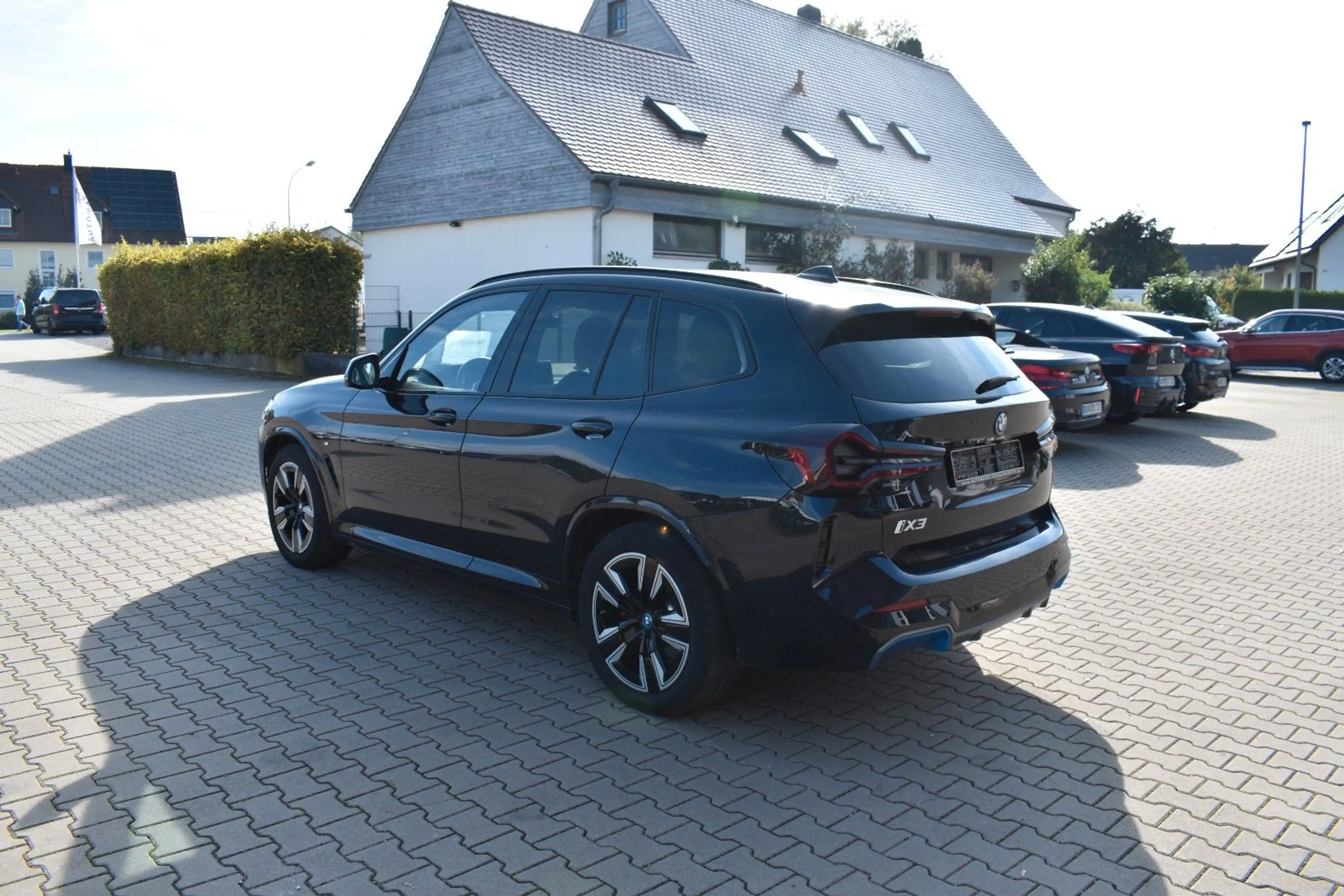 BMW iX3 Inspiring Abstandstempomat M Sport Pano LED — photo 5