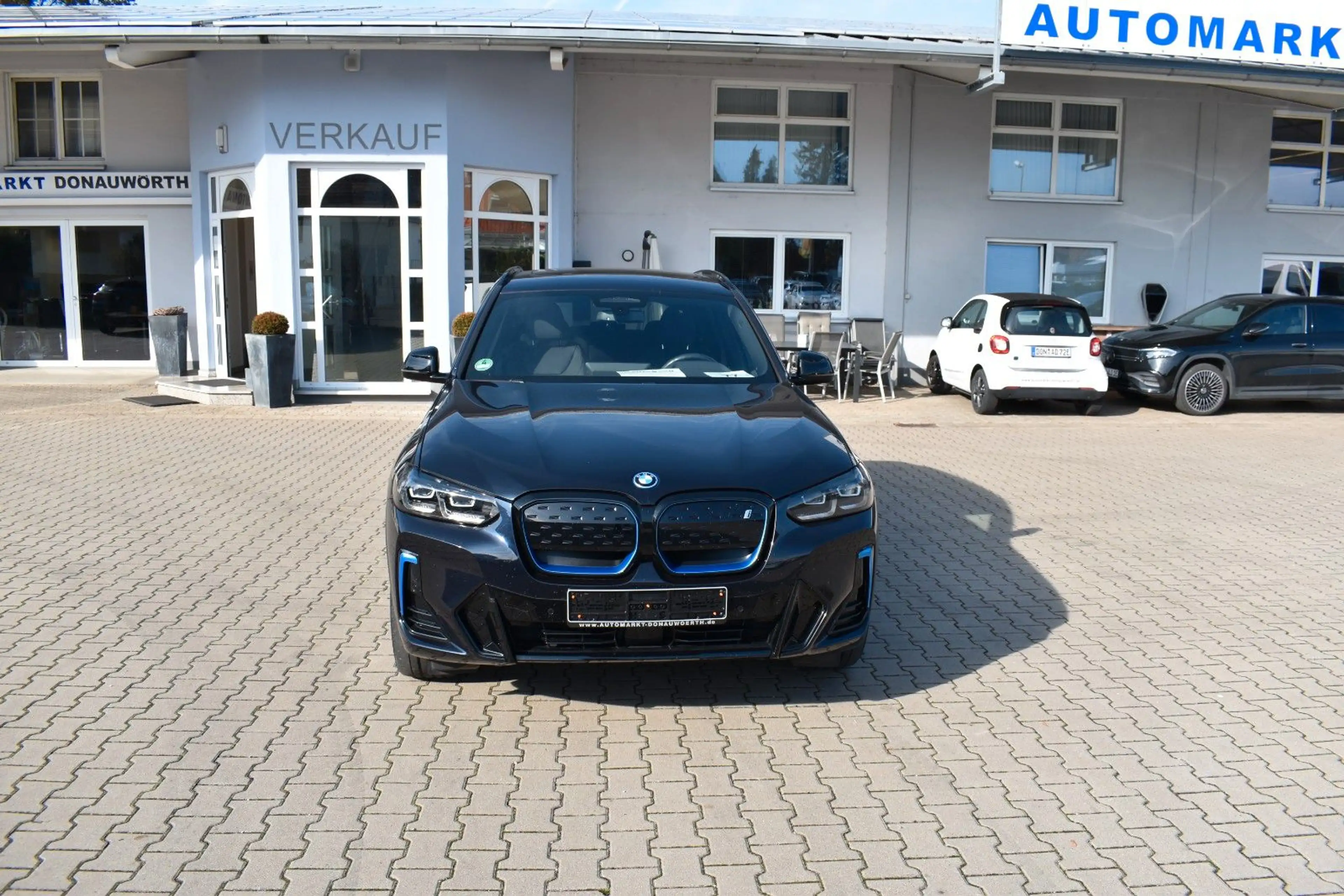BMW iX3 Inspiring Abstandstempomat M Sport Pano LED — photo 8