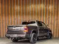 Dodge RAM 1500 5.7 V8 402PK 4x4 Crew Cab Laramie | PANORAMAD Gris - thumbnail 3