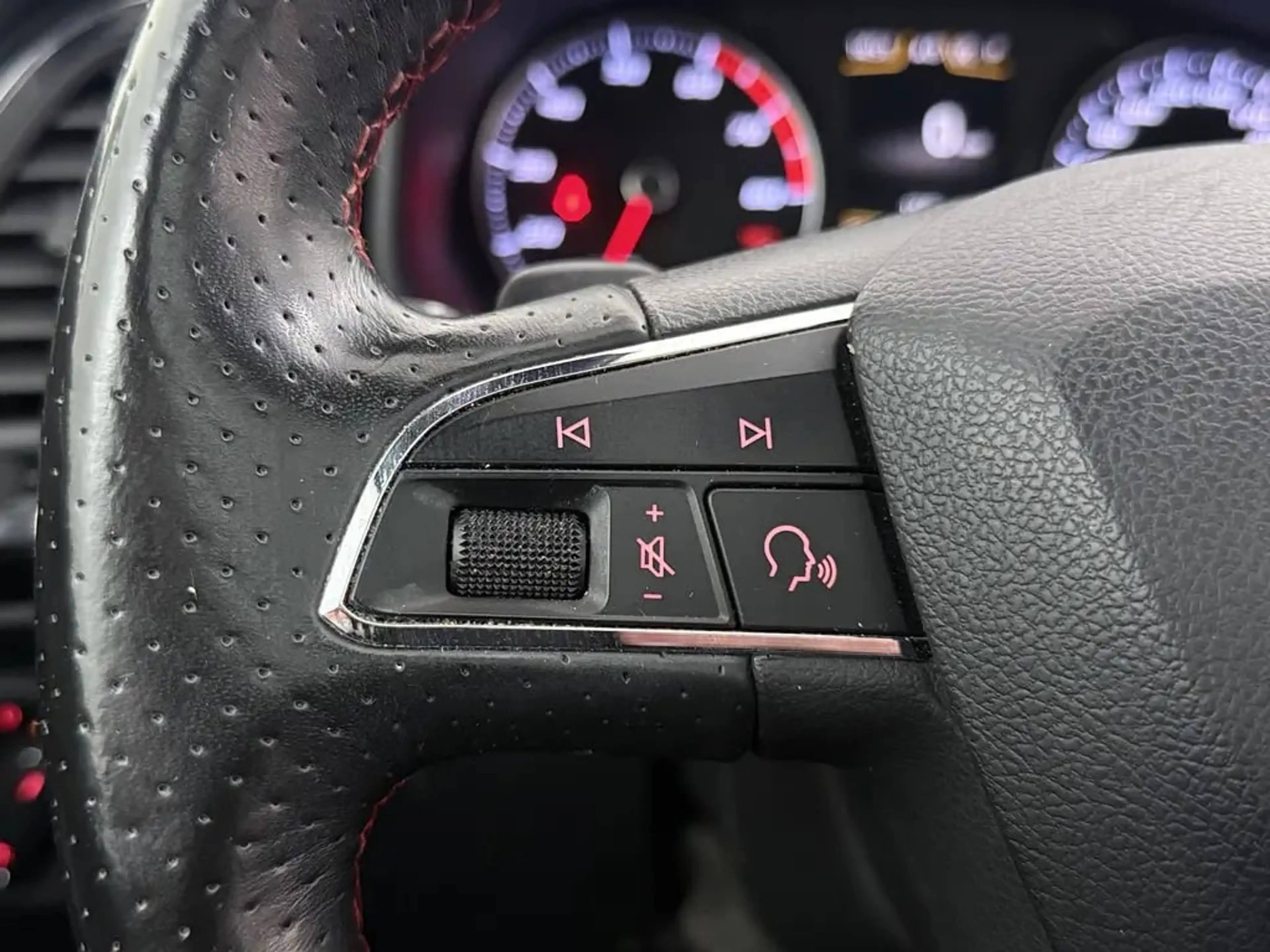 SEAT Ateca 1.4 EcoTSI FR Business Intense Gratis Afleverpakke — photo 12