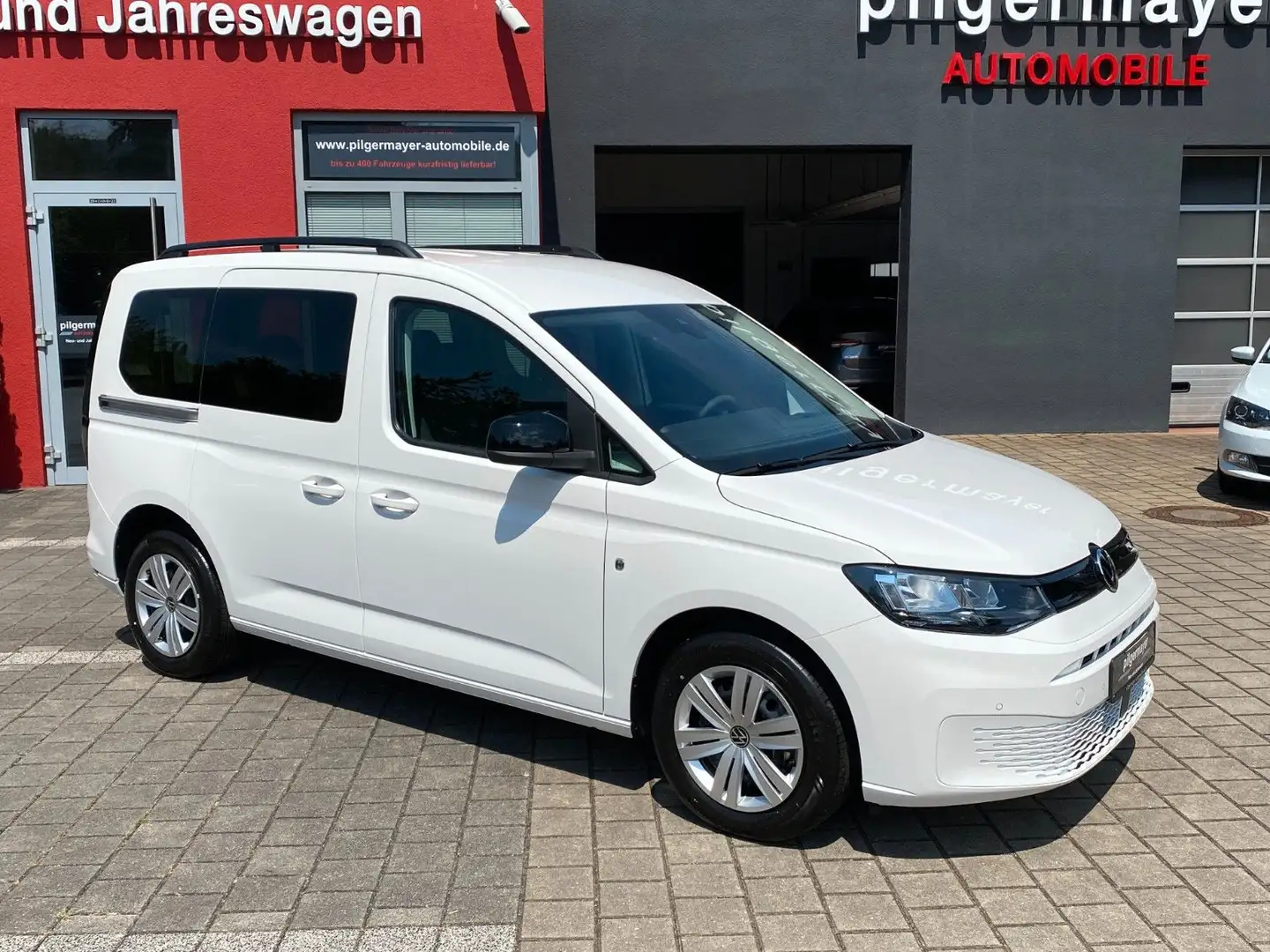 Volkswagen Caddy 2,0 TDi AHK+Kamera+PDC+Sunset+SHZ+APP-Navi Weiß - 1
