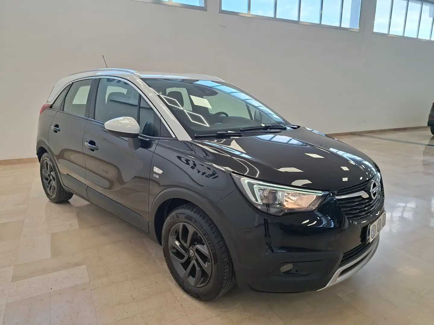 Opel Crossland X 1.2 120 Anniversary 83cv BICOLOR KM 61.793 !!! Nero - 1