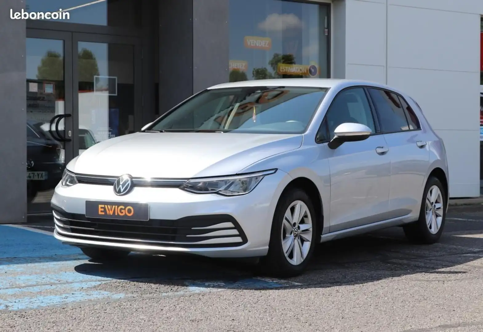 Volkswagen Golf 2.0 TDI 150ch CARAT BVA CARPLAY Gris - 1
