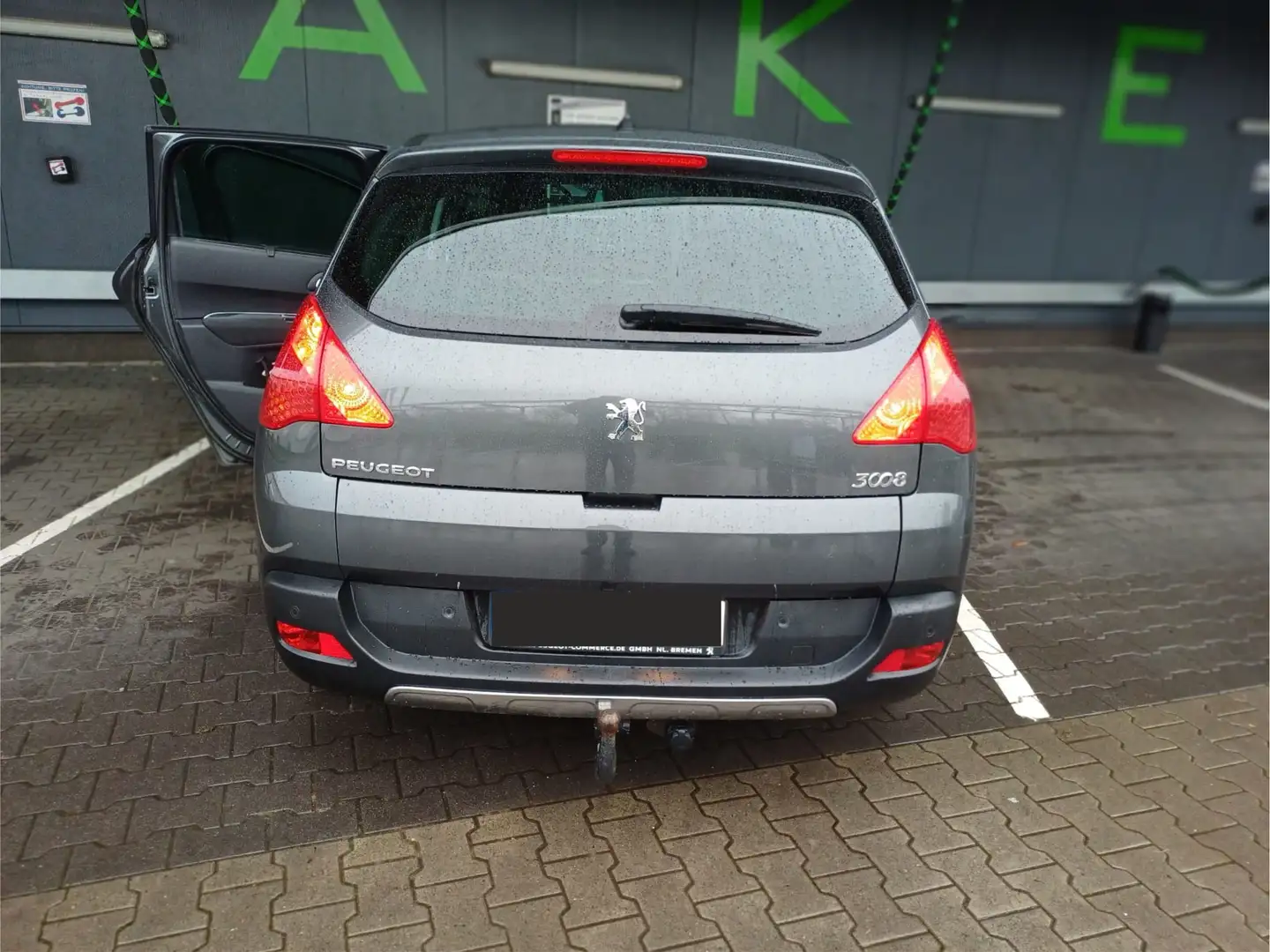 Peugeot 3008 3008 HDi FAP 150 Allure Grey - 2