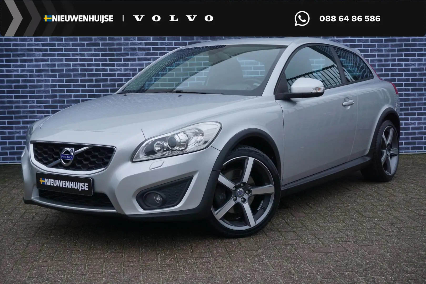 Volvo C30 2.5 T5 Kinetic | Uniek | Leder | Bi Xenon | Schuif Grijs - 1