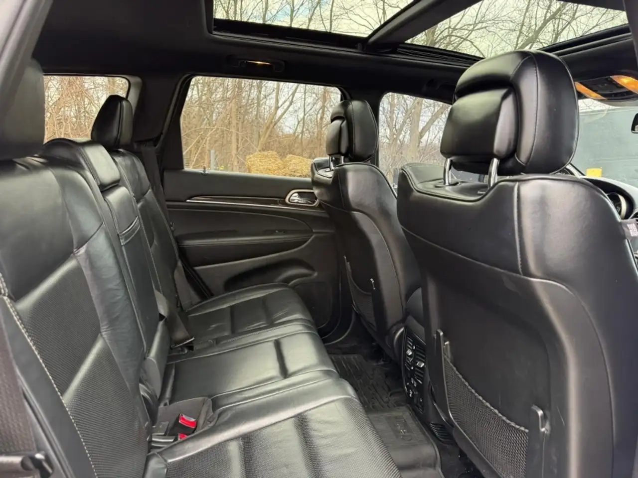 Jeep Grand Cherokee снимка Jeep Grand Cherokee