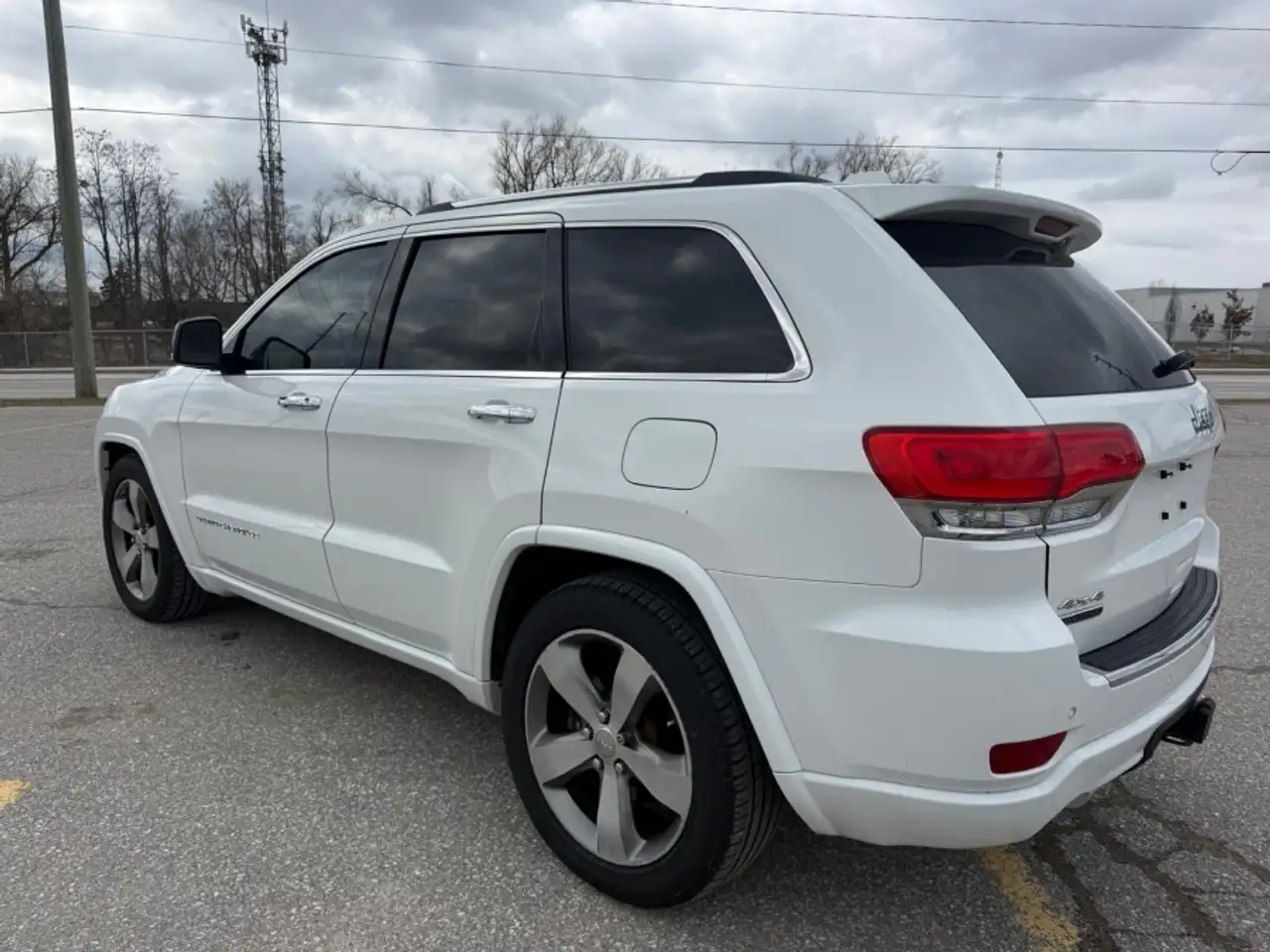 Jeep Grand Cherokee снимка Jeep Grand Cherokee