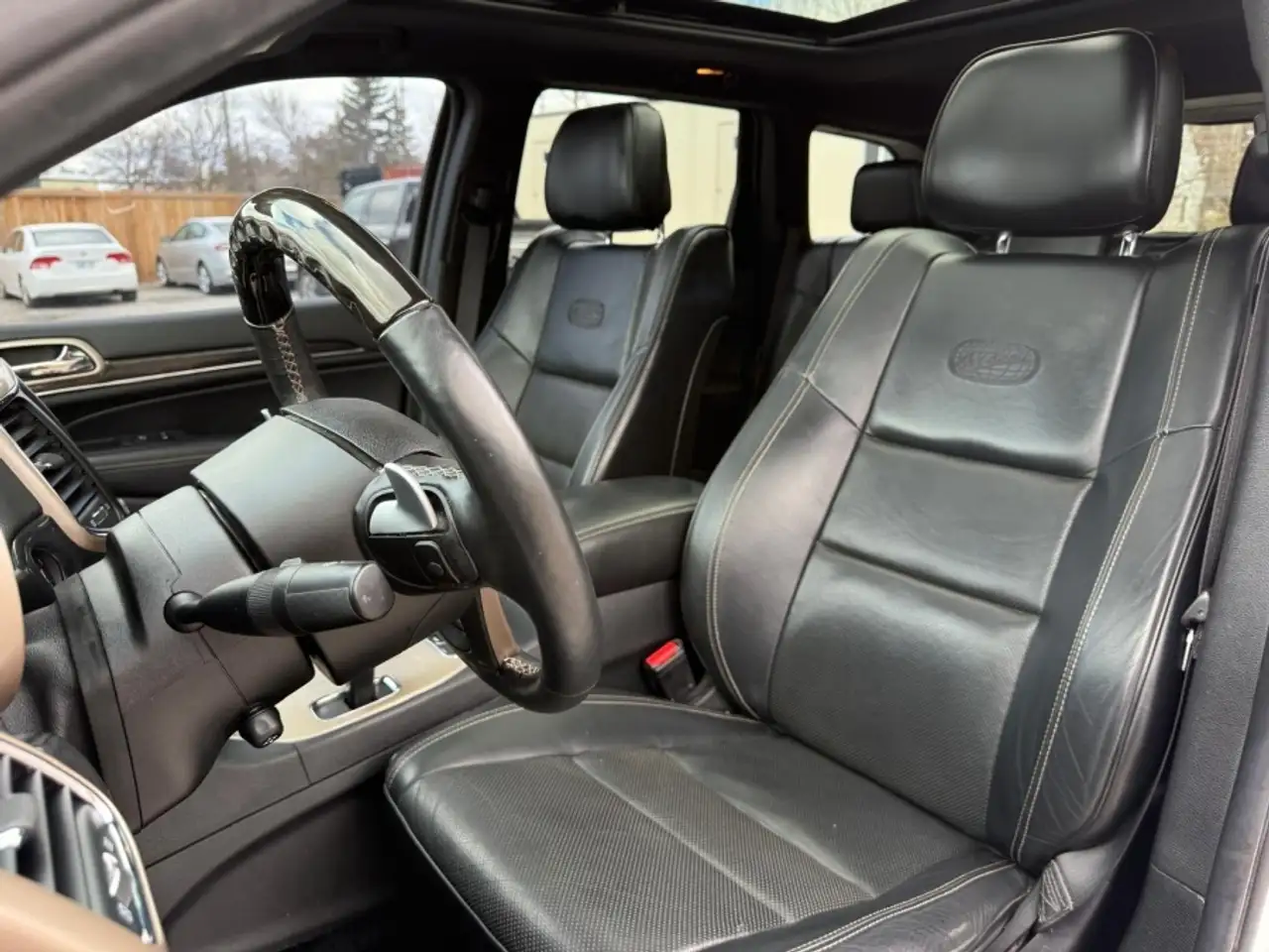 Jeep Grand Cherokee снимка Jeep Grand Cherokee