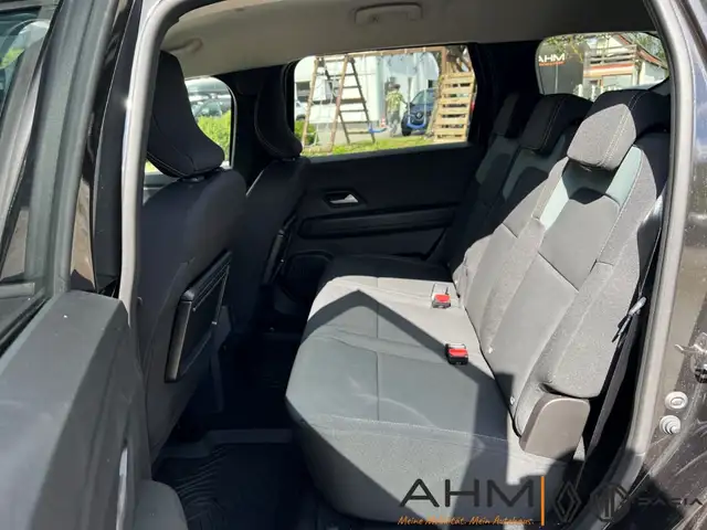 Dacia Jogger view 12